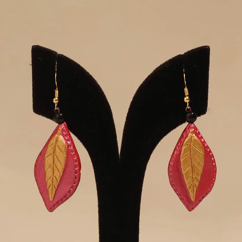 Pink - Bishnupur Handpainted Leaf Shape Terracotta Earrings 112 sold by Itokri product image thumbnail 2