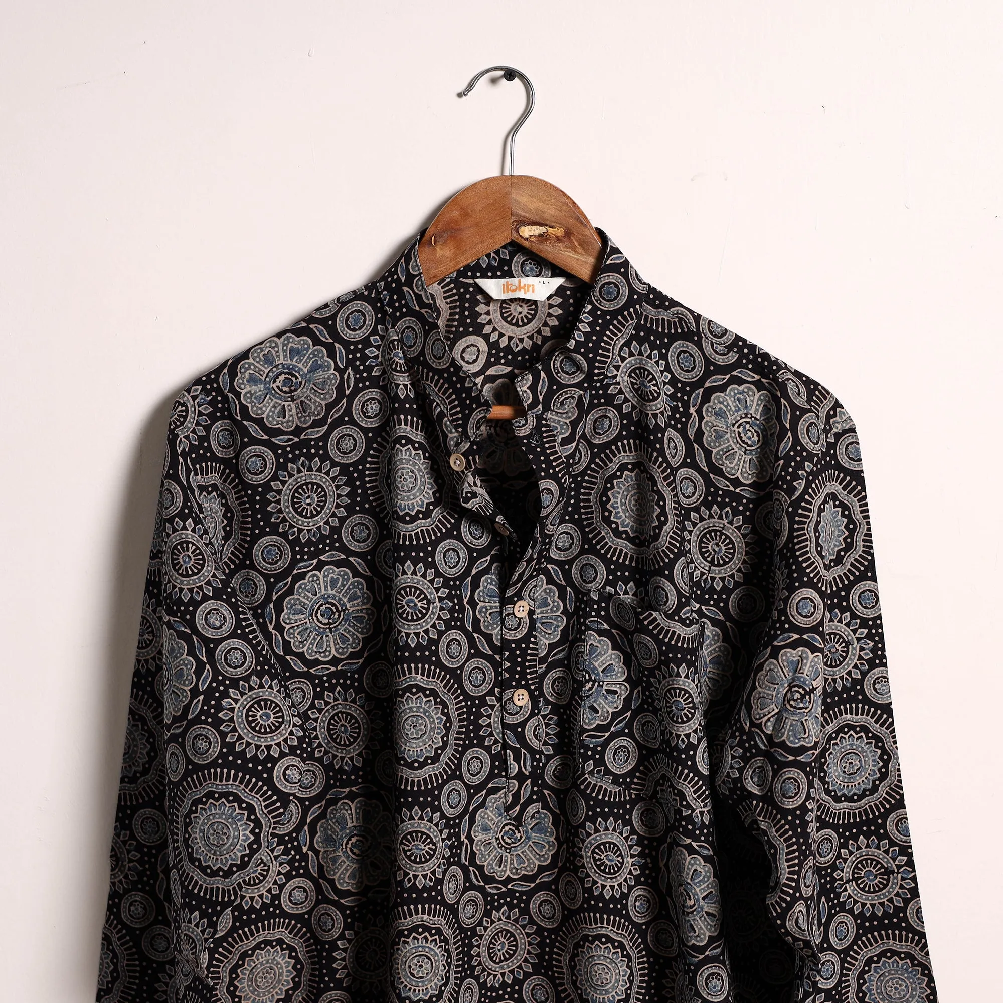 Black - Hand Block Print Natural Dyed Cotton Short Ajrakh Kurta for Men 12 sold by Itokri product image thumbnail 3