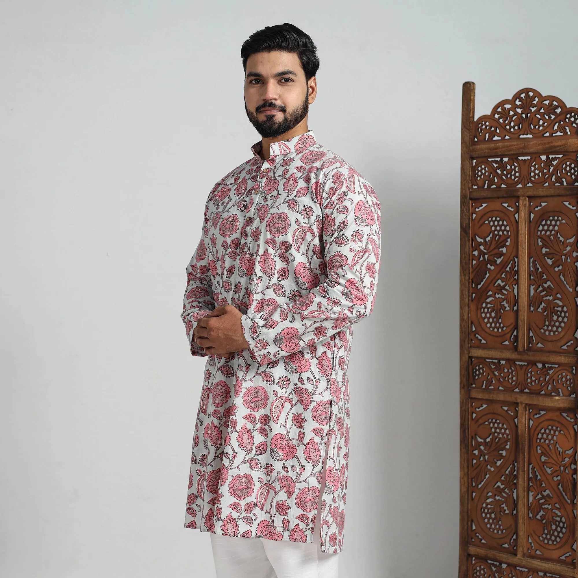 Block Print Cotton Sanganeri Kurta for Men (Long) 15 sold by Itokri product image thumbnail 4