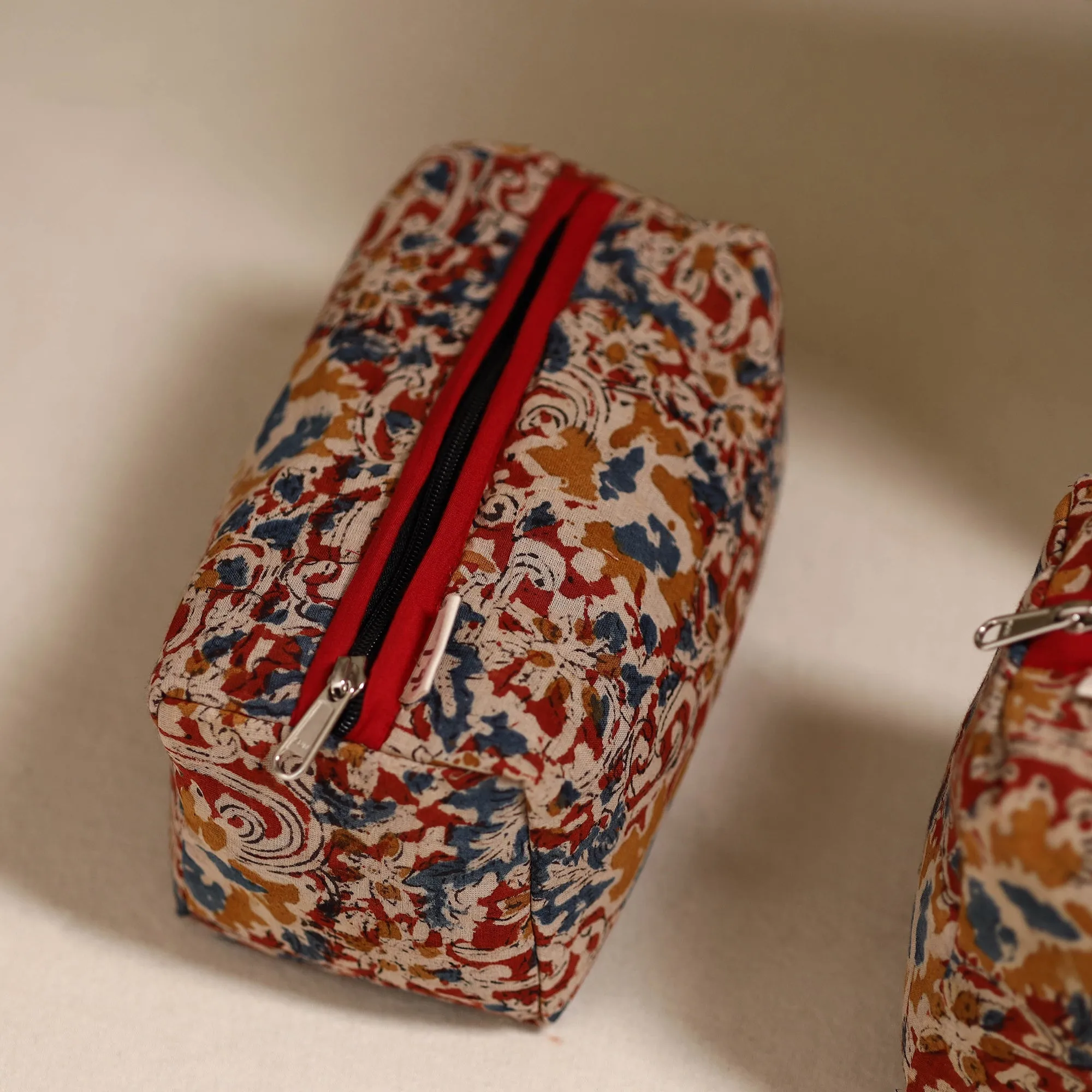 Red - Handcrafted Fabric Toiletry Bags (Set of 3) 17 sold by Itokri product image thumbnail 3