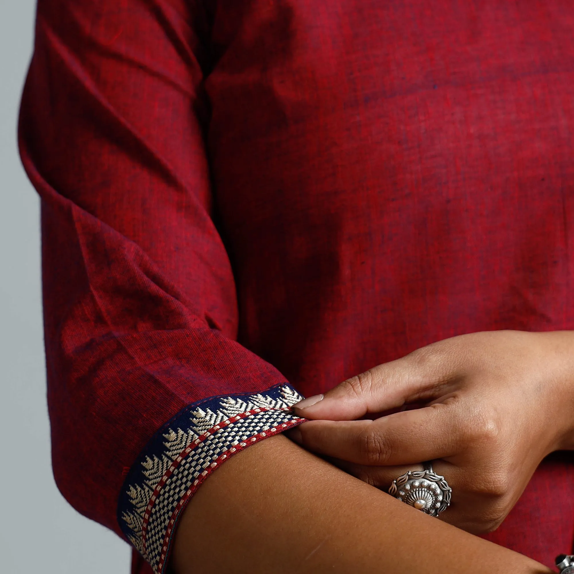 Red & Blue Dharwad Cotton Long Kurta sold by Itokri product image thumbnail 5