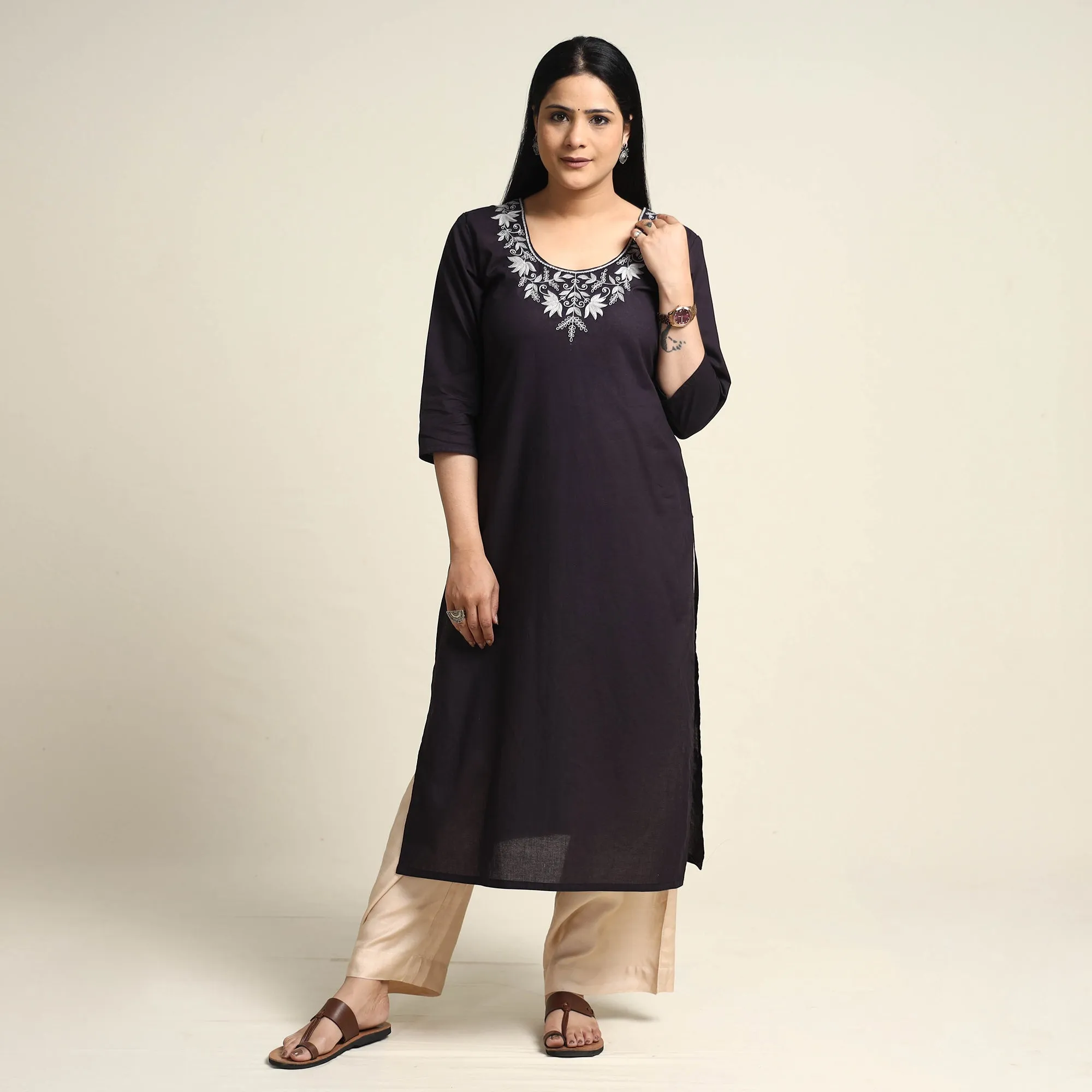 Black Hand Embroidery Plain Cotton Long Kurta sold by Itokri product image thumbnail 2