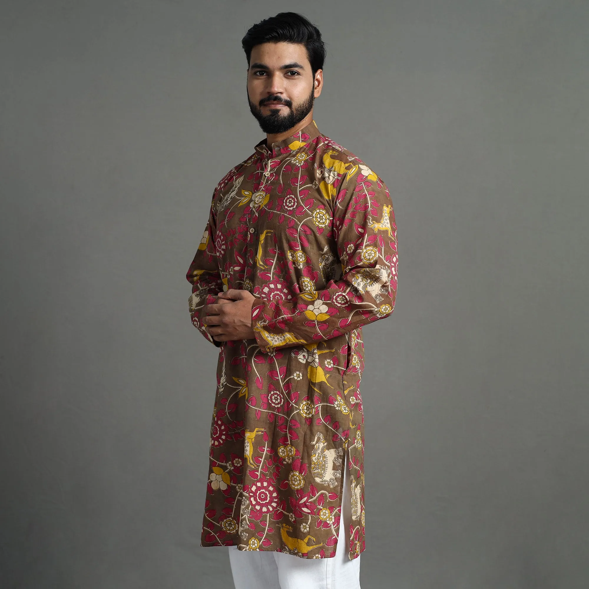 Kalamkari Printed Cotton Men Long Kurta 14 sold by Itokri product image thumbnail 4