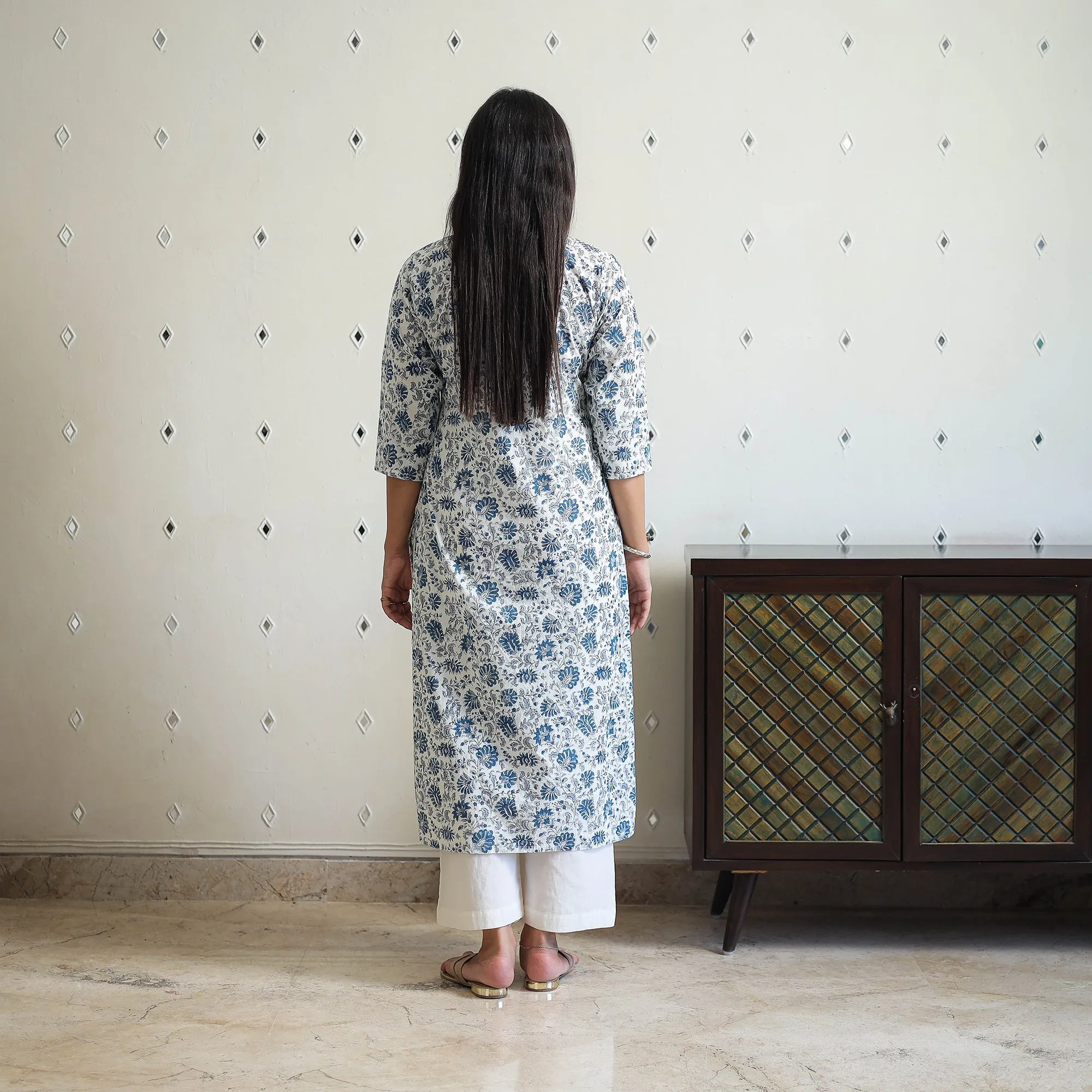 Blue - Block Print Cotton Straight Sanganeri Kurta 01 sold by Itokri product image thumbnail 4