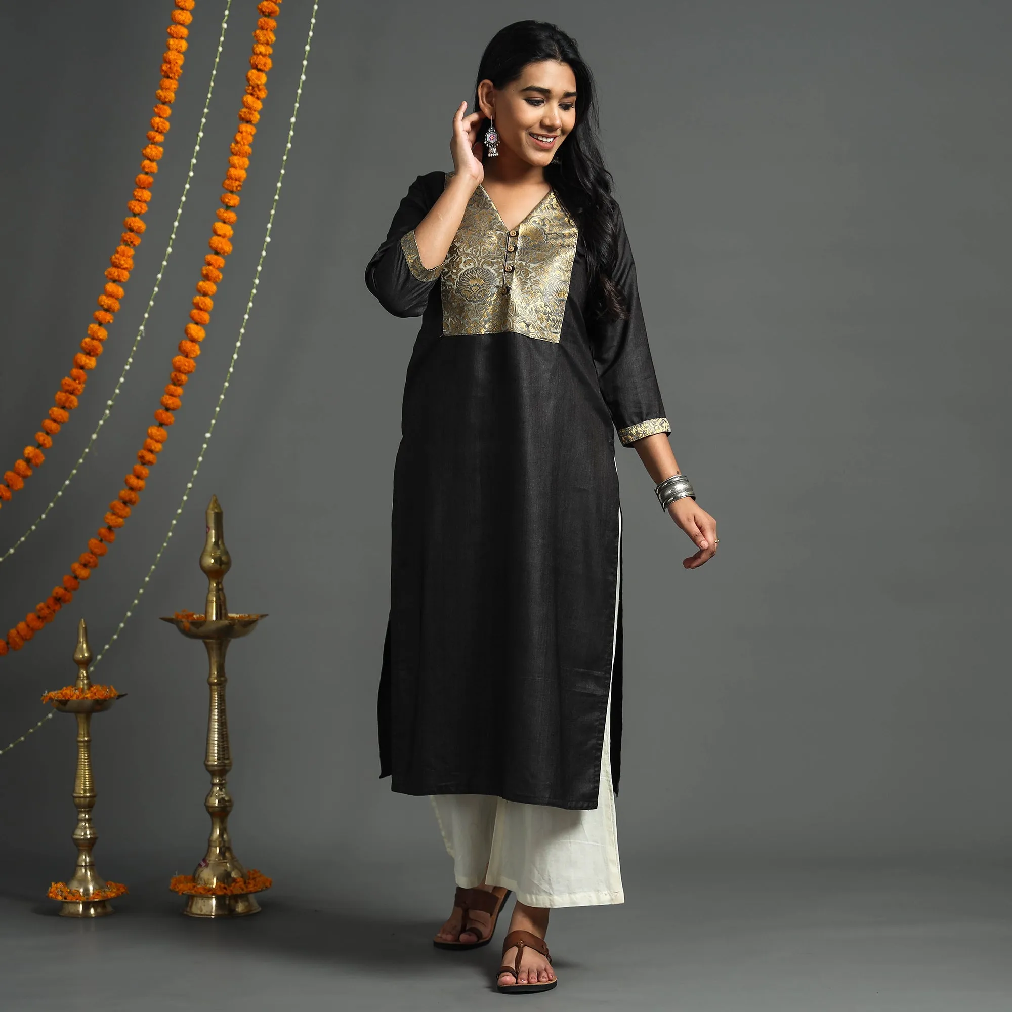 Black - Plain Tussar Silk Handloom Banarasi Patchwork Straight Kurta sold by Itokri