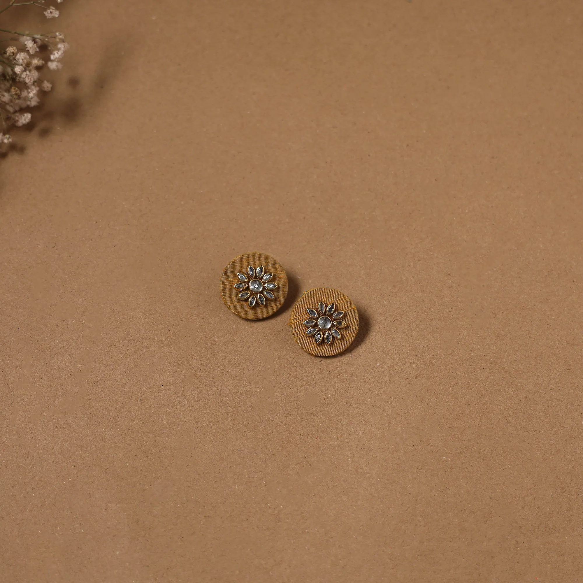 Yellow - Fabart Kundan Earrings & Maang Tikka Set 17 sold by Itokri product image thumbnail 2