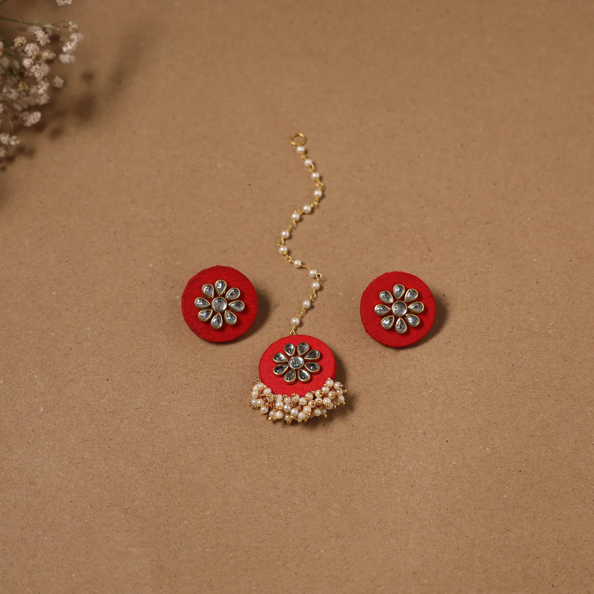 Red - Fabart Kundan Earrings & Maang Tikka Set 13 sold by Itokri