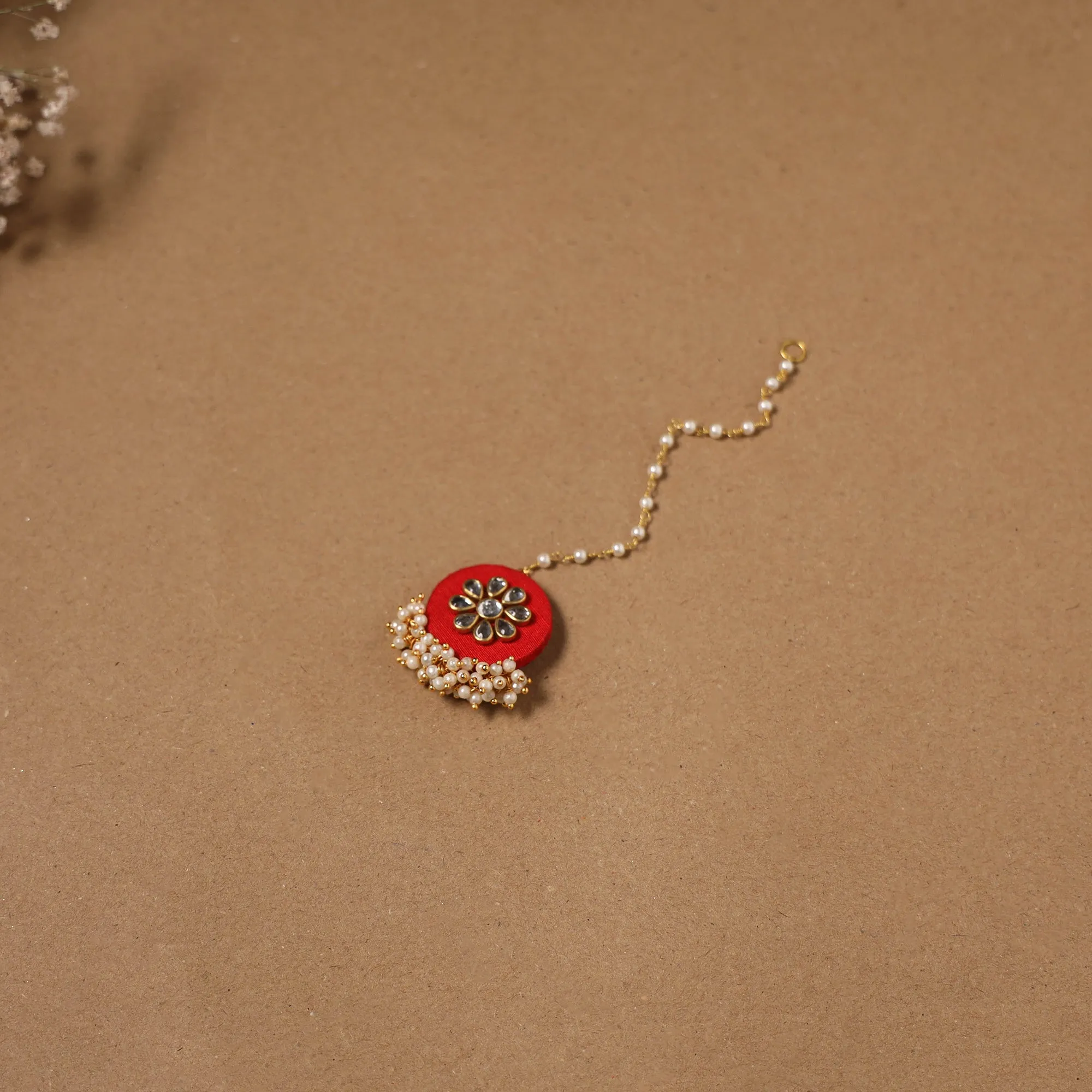 Red - Fabart Kundan Earrings & Maang Tikka Set 13 sold by Itokri product image thumbnail 3