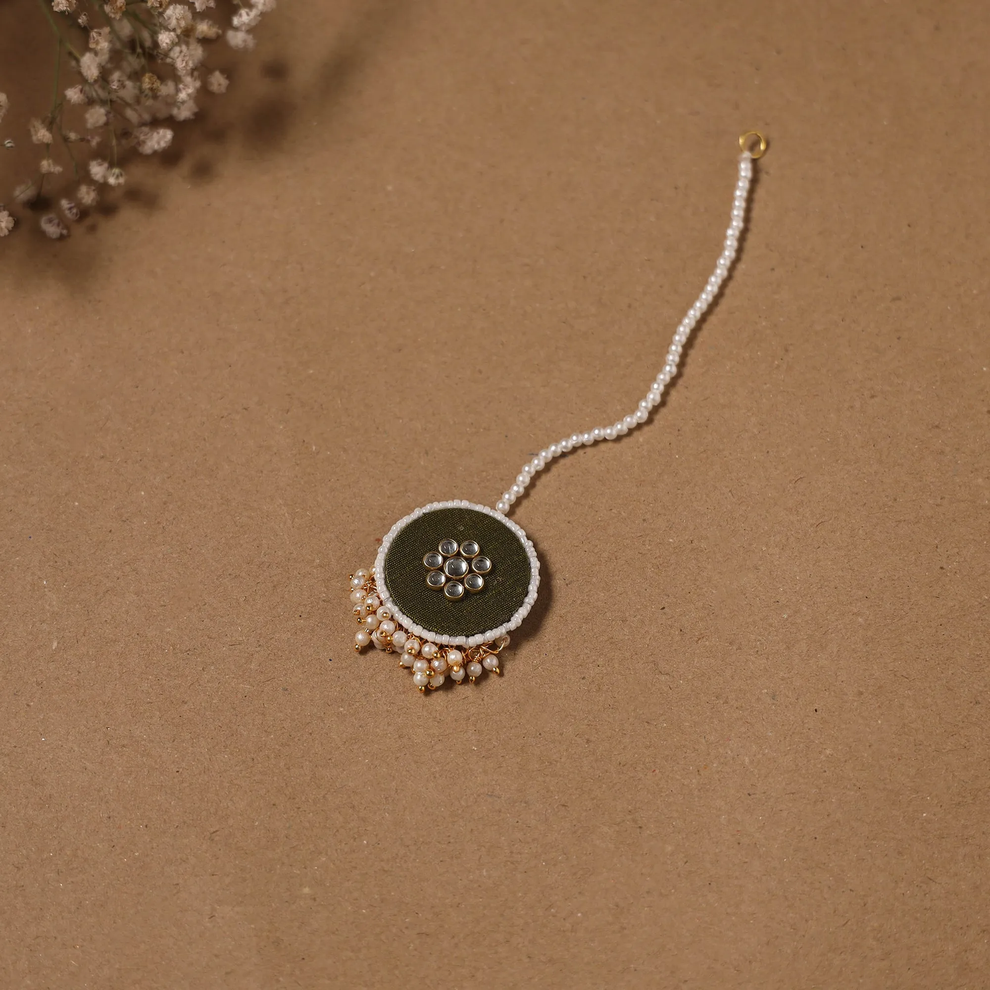 Green - Fabart Kundan Earrings & Maang Tikka Set 04 sold by Itokri product image thumbnail 3