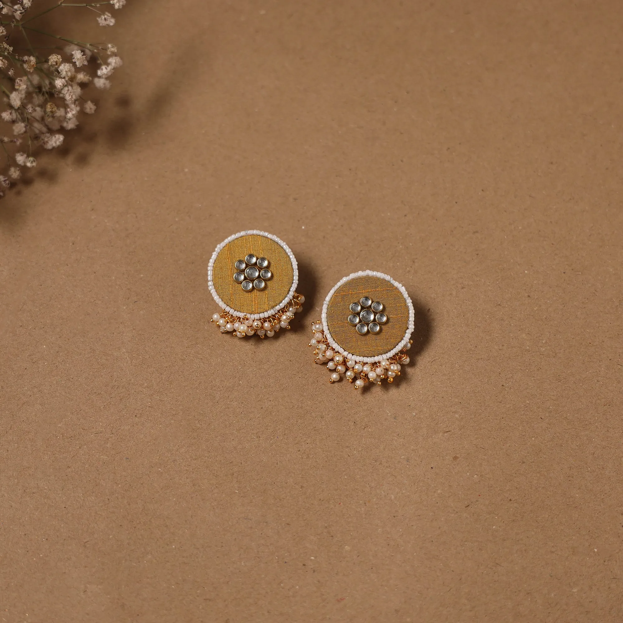 Yellow - Fabart Kundan Earrings & Maang Tikka Set 02 sold by Itokri product image thumbnail 2