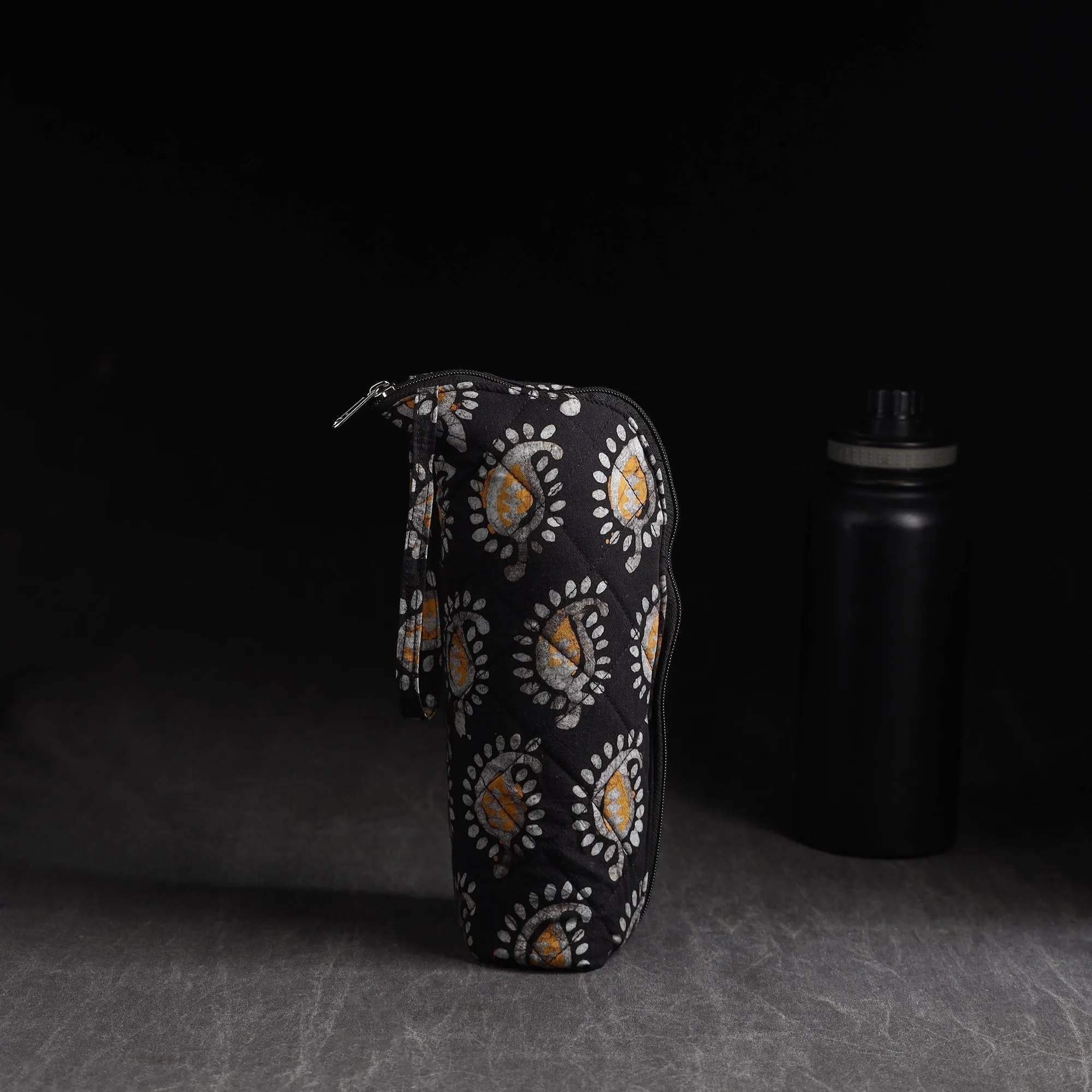 Black - Handmade 1L Water Bottle Cover 55 sold by Itokri