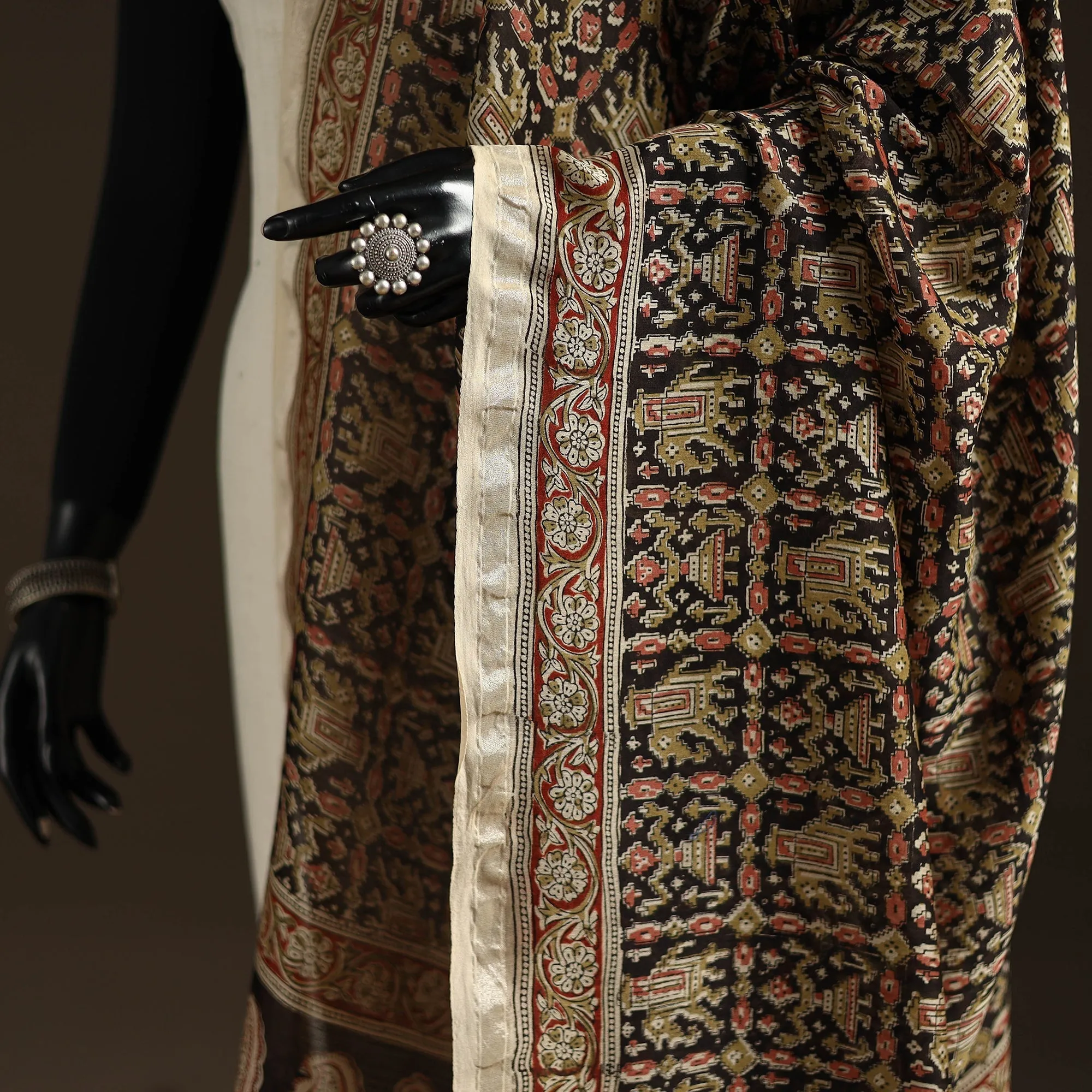 Black - Pedana Natural Dyed Hand Block Print Kalamkari Dupatta in Chanderi Silk 26 sold by Itokri product image thumbnail 3