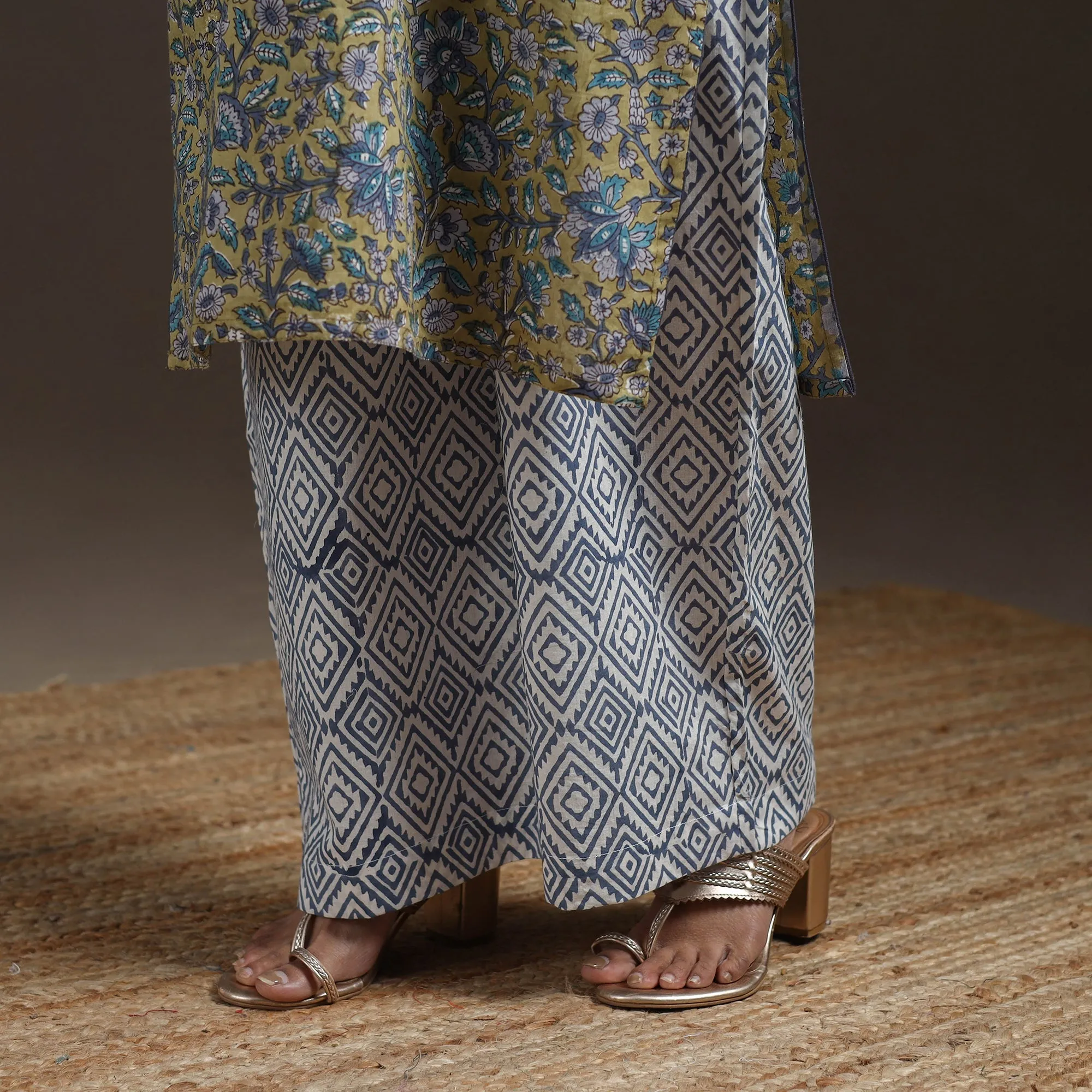 Green - Hand Block Print Cotton Sanganeri Suit Set with Dupatta for women 02 sold by Itokri product image thumbnail 5