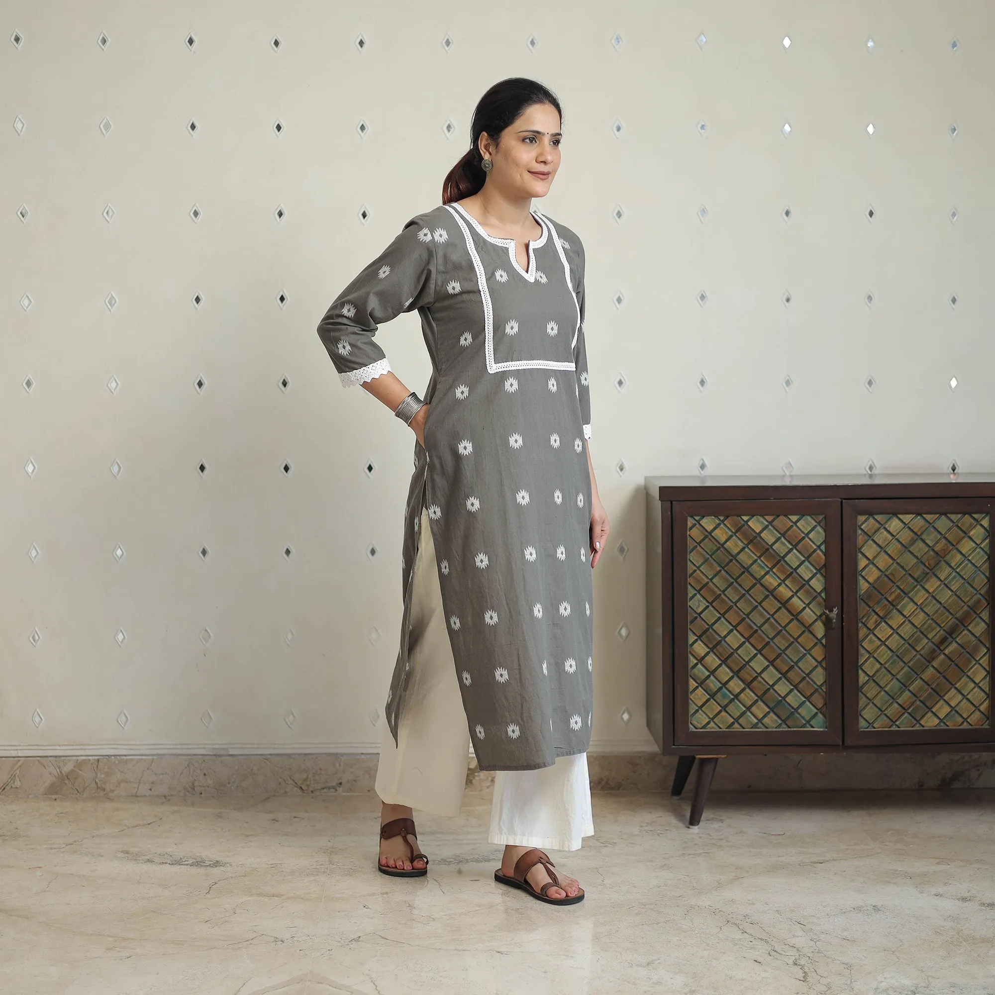 Grey - Jacquard Cotton Straight Kurta with Lace Work 28 sold by Itokri product image thumbnail 3