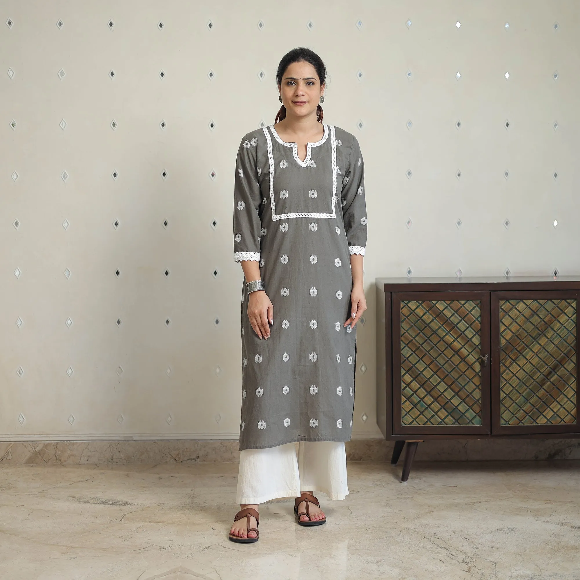 Grey - Jacquard Cotton Straight Kurta with Lace Work 28 sold by Itokri product image thumbnail 2