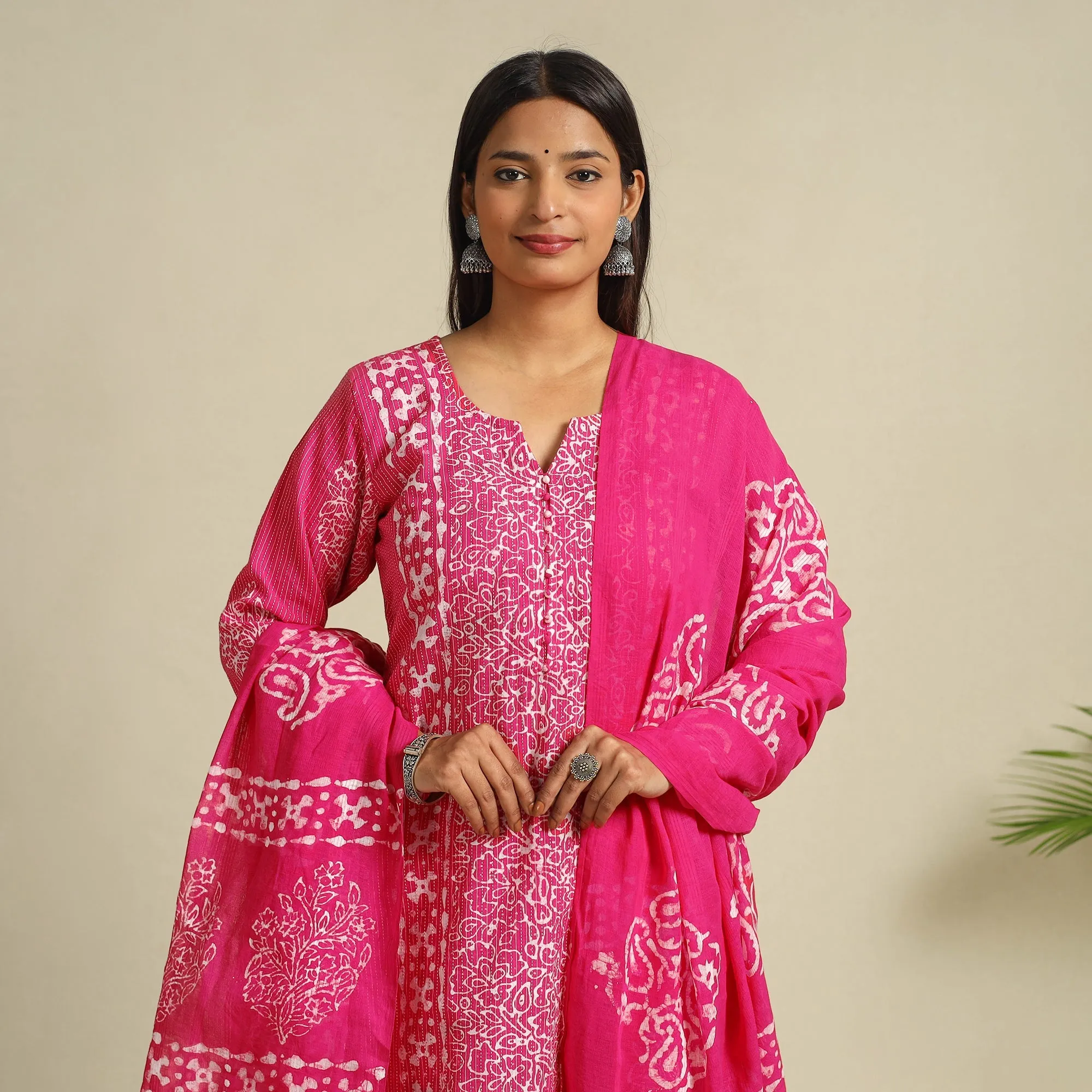 Pink - Cotton Hand Batik Print Suit Set 07 sold by Itokri product image thumbnail 3