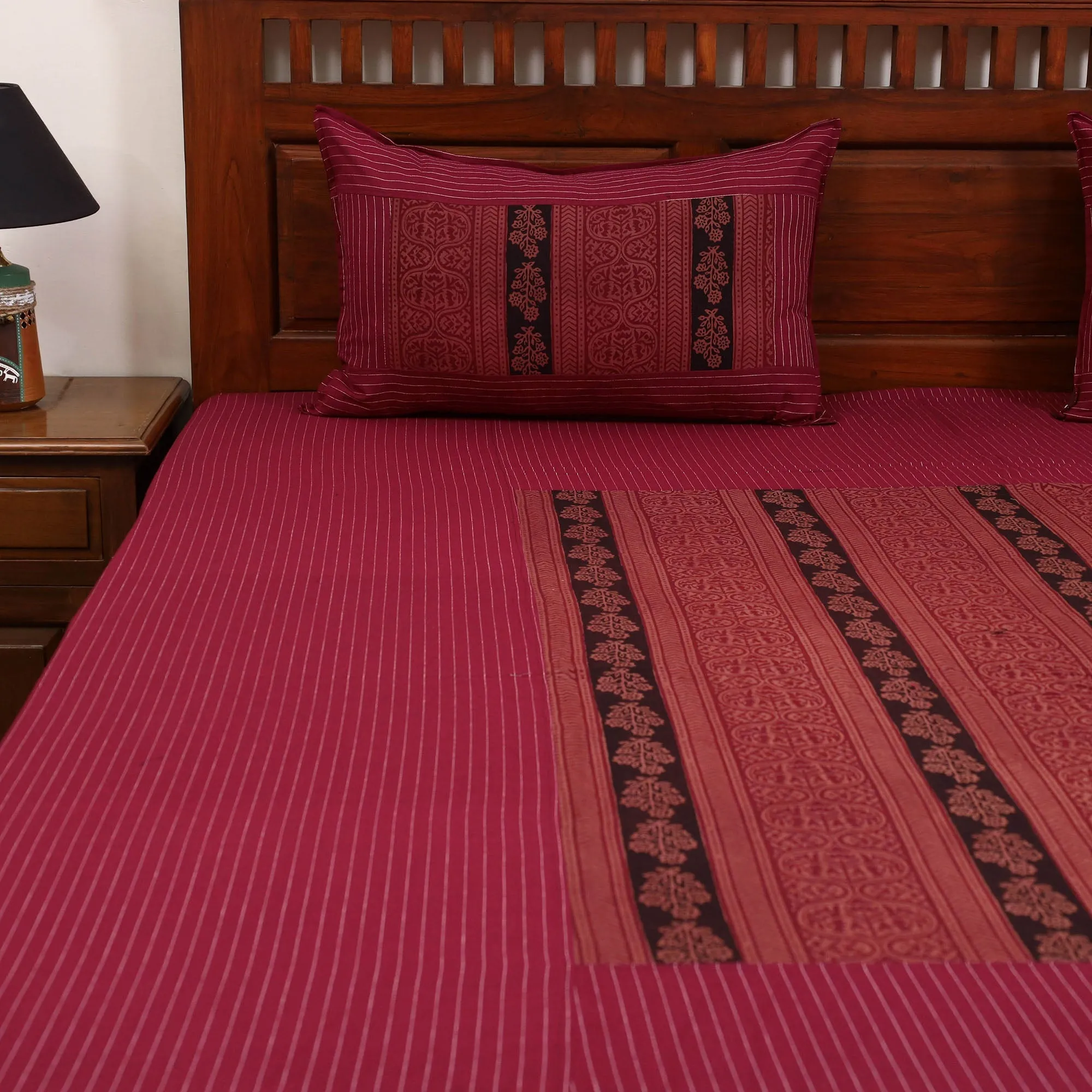 Pink - Jacquard with Bagh Patch Cotton Bedsheet Set 05 sold by Itokri product image thumbnail 3