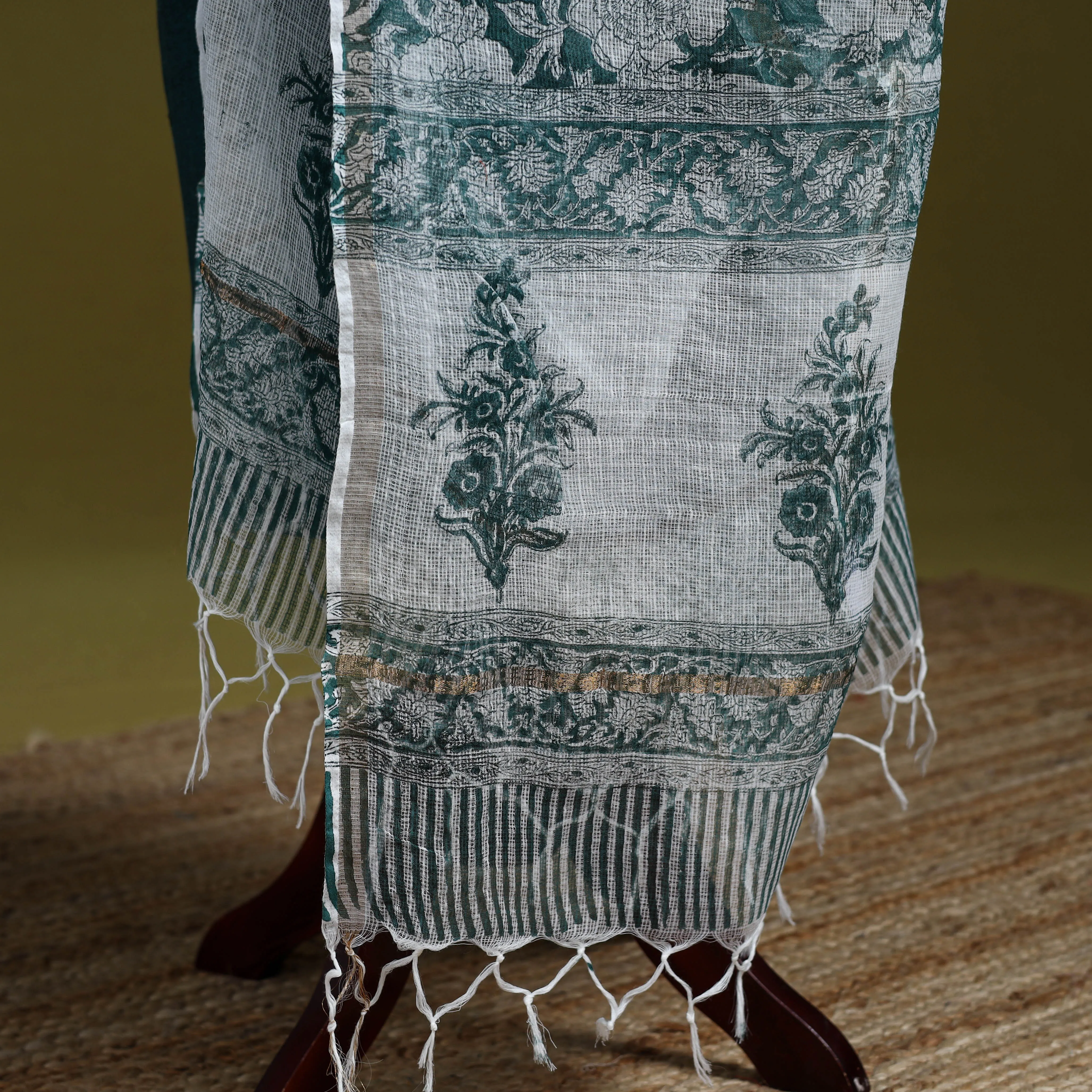 Green - Block Print Kota Doria Silk Cotton Sanganeri Floral Dupatta 61 sold by Itokri product image thumbnail 4