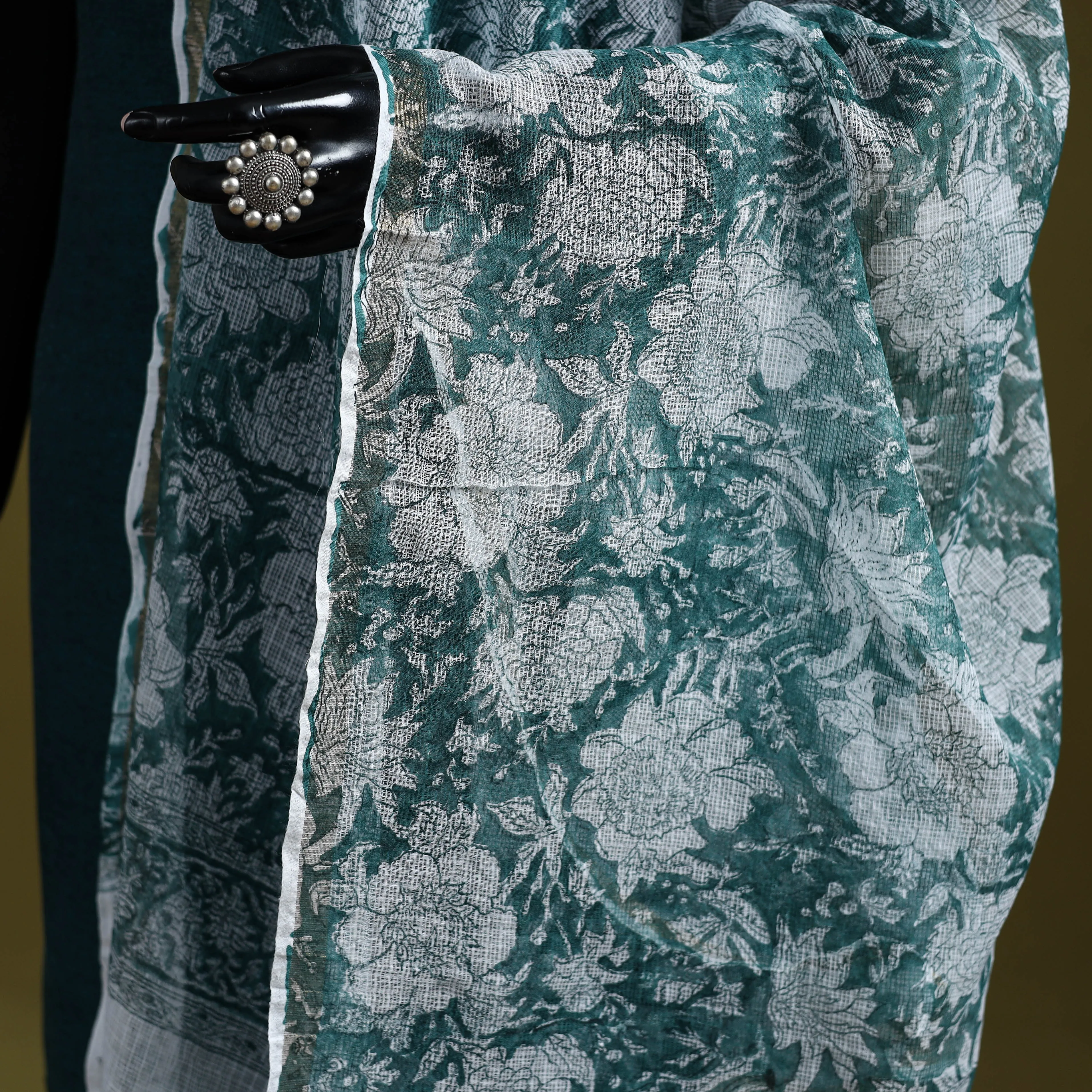 Green - Block Print Kota Doria Silk Cotton Sanganeri Floral Dupatta 61 sold by Itokri product image thumbnail 3