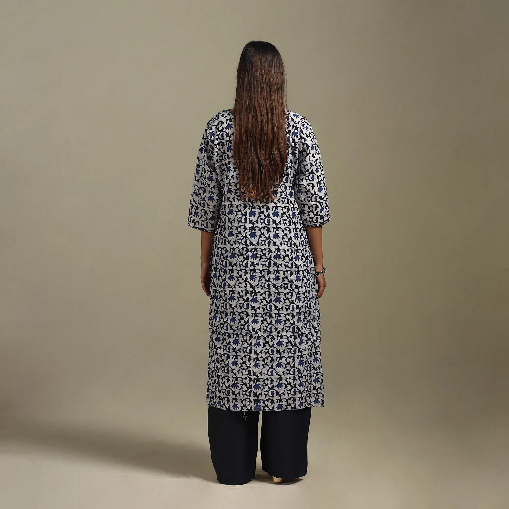 Blue - Straight Embroidered Cotton Hand Block Batik Print Kurta for women 34 sold by Itokri product image thumbnail 5