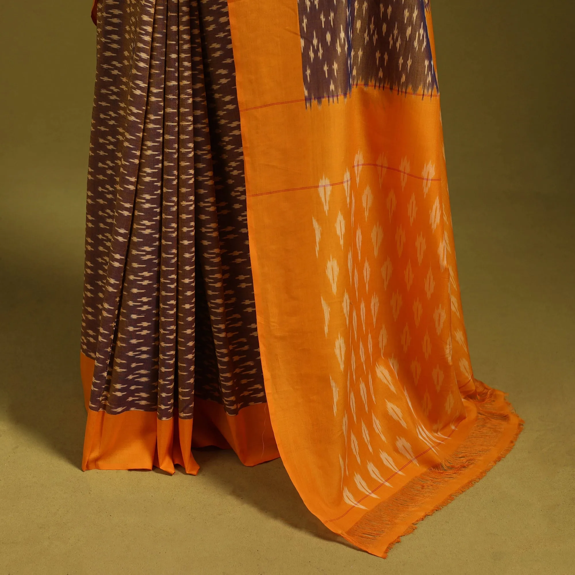 Brown - Mercerised Cotton Handloom Pochampally Ikat Saree 15 sold by Itokri product image thumbnail 4