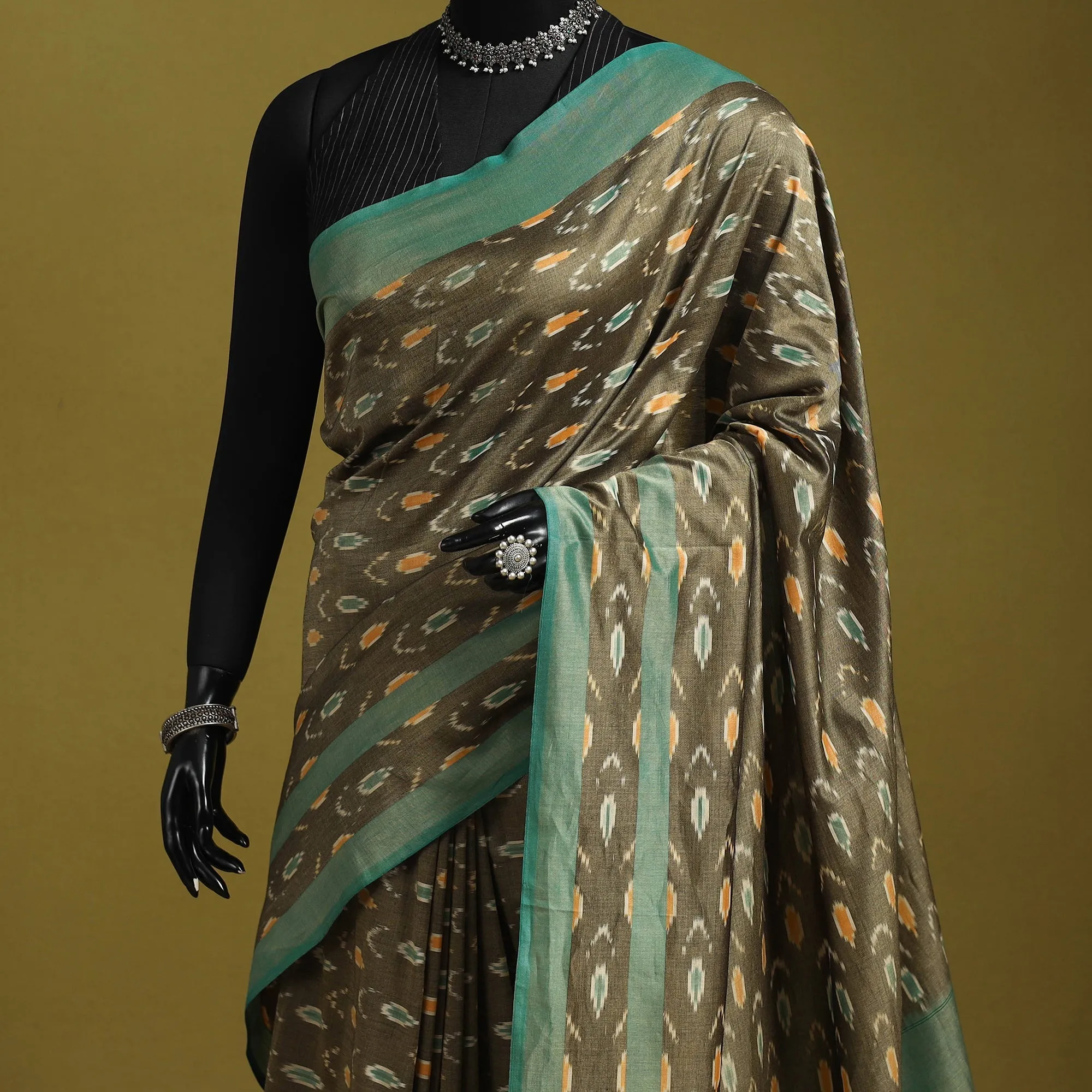 Green - Mercerised Cotton Handloom Pochampally Ikat Saree 18 sold by Itokri product image thumbnail 2