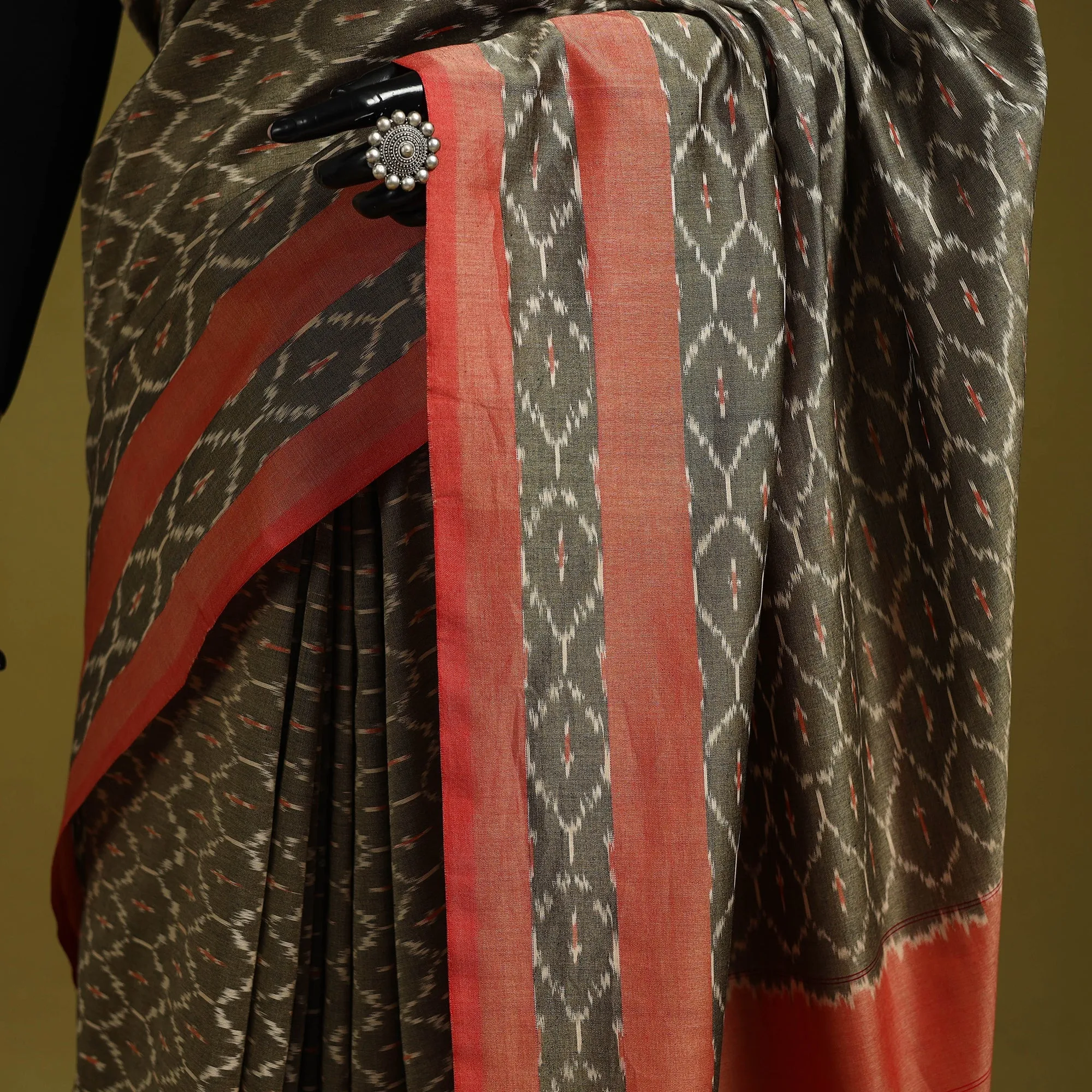Brown - Mercerised Cotton Handloom Pochampally Ikat Saree 25 sold by Itokri product image thumbnail 3
