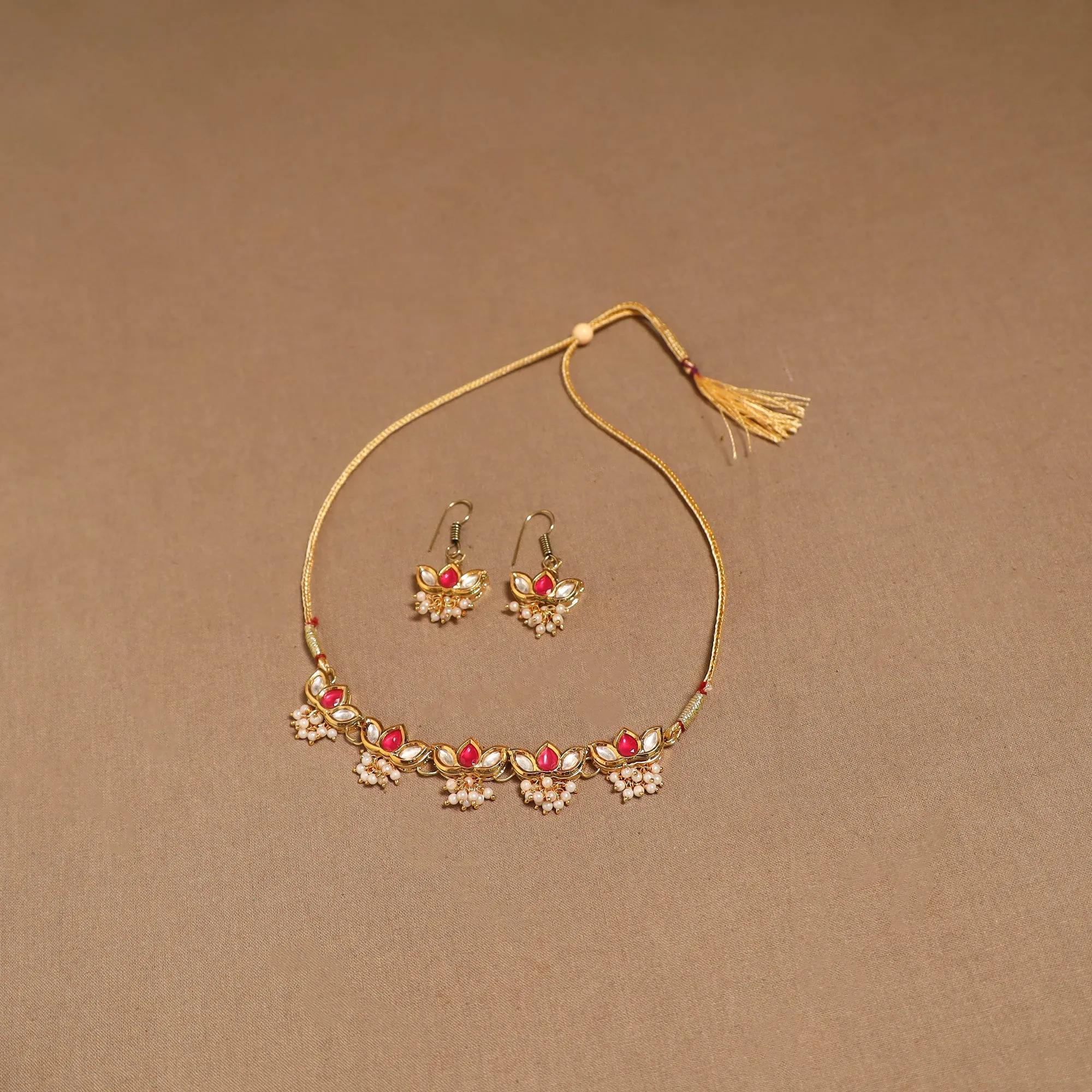 Red - Kundan Work Choker Necklace Set 46 sold by Itokri product image thumbnail 2