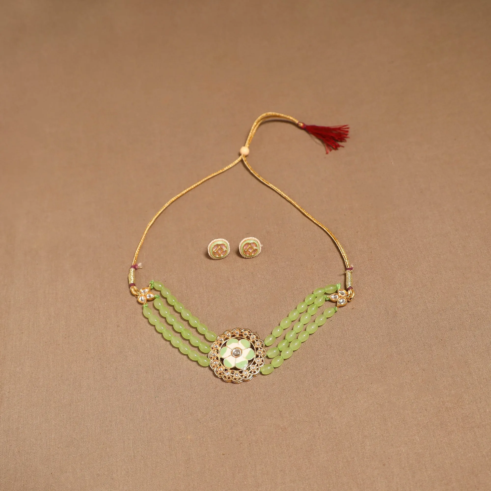 Green - Kundan Work Choker Necklace Set 39 sold by Itokri product image thumbnail 2