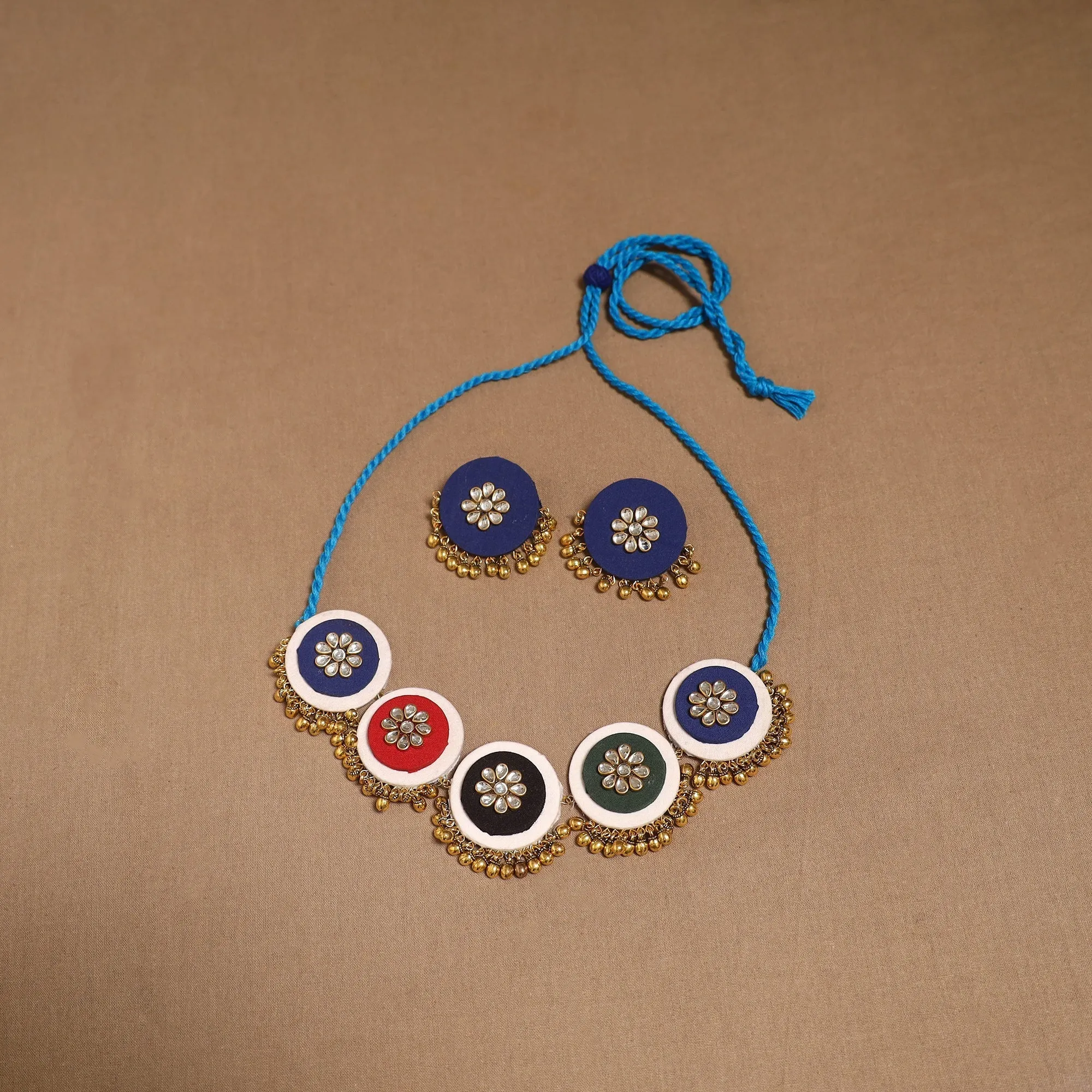 Multicolor - Fabart Ghungroo & Kundan Work Necklace Set 21 sold by Itokri product image thumbnail 2