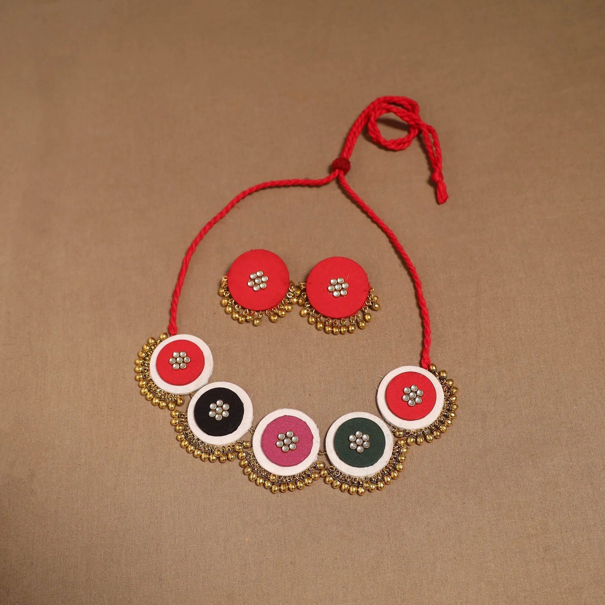 Multicolor - Fabart Ghungroo & Kundan Work Necklace Set 23 sold by Itokri product image thumbnail 2