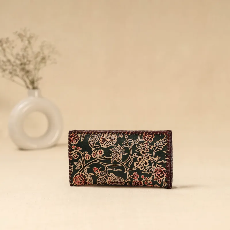Black - Handcrafted Embossed Leather Wallet 42 made by Itokri