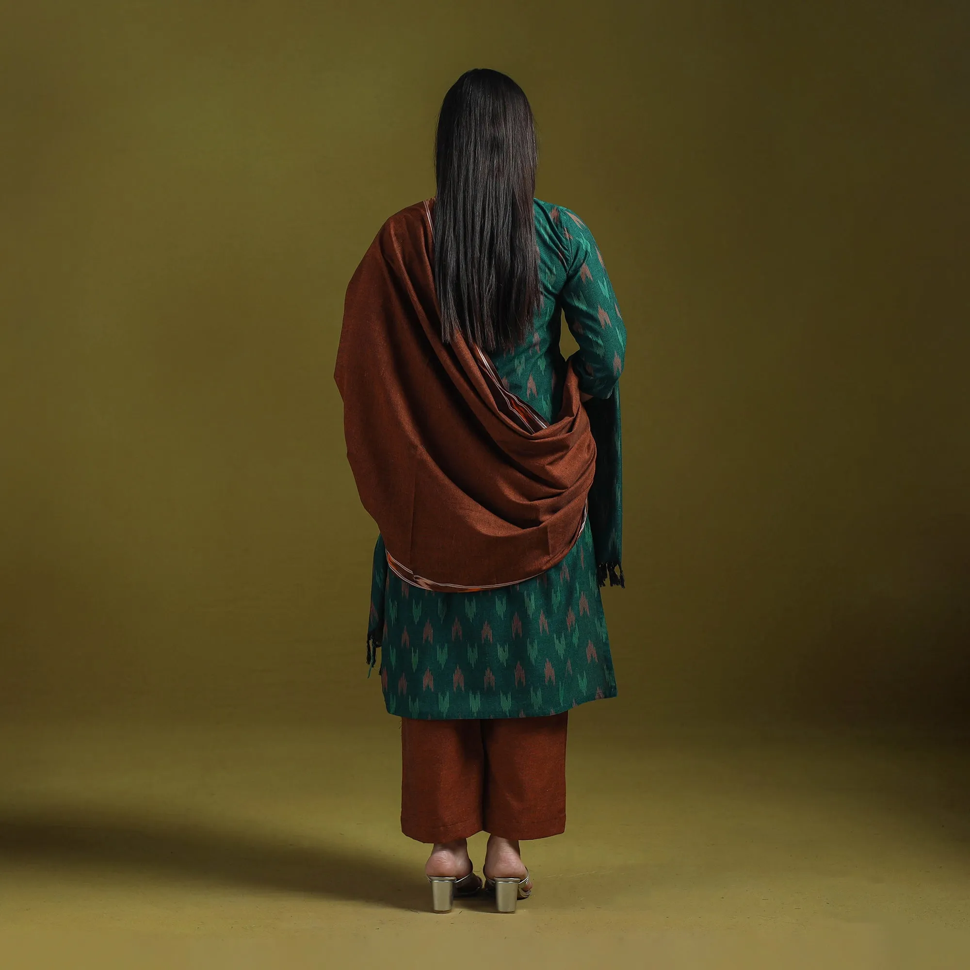 Green - Handloom Cotton Pochampally Ikat 3pc Kurta Set for women 10 sold by Itokri product image thumbnail 5