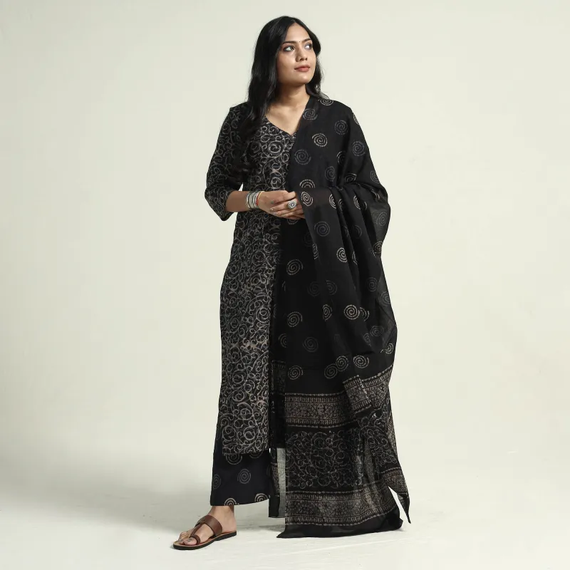 Black - Hand Batik Printed Cotton Kurta with Palazzo & Dupatta Set sold by Itokri