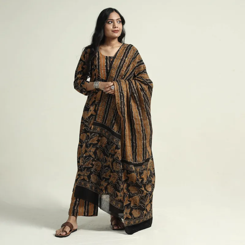 Black - Hand Batik Printed Cotton Kurta with Palazzo & Dupatta Set sold by Itokri