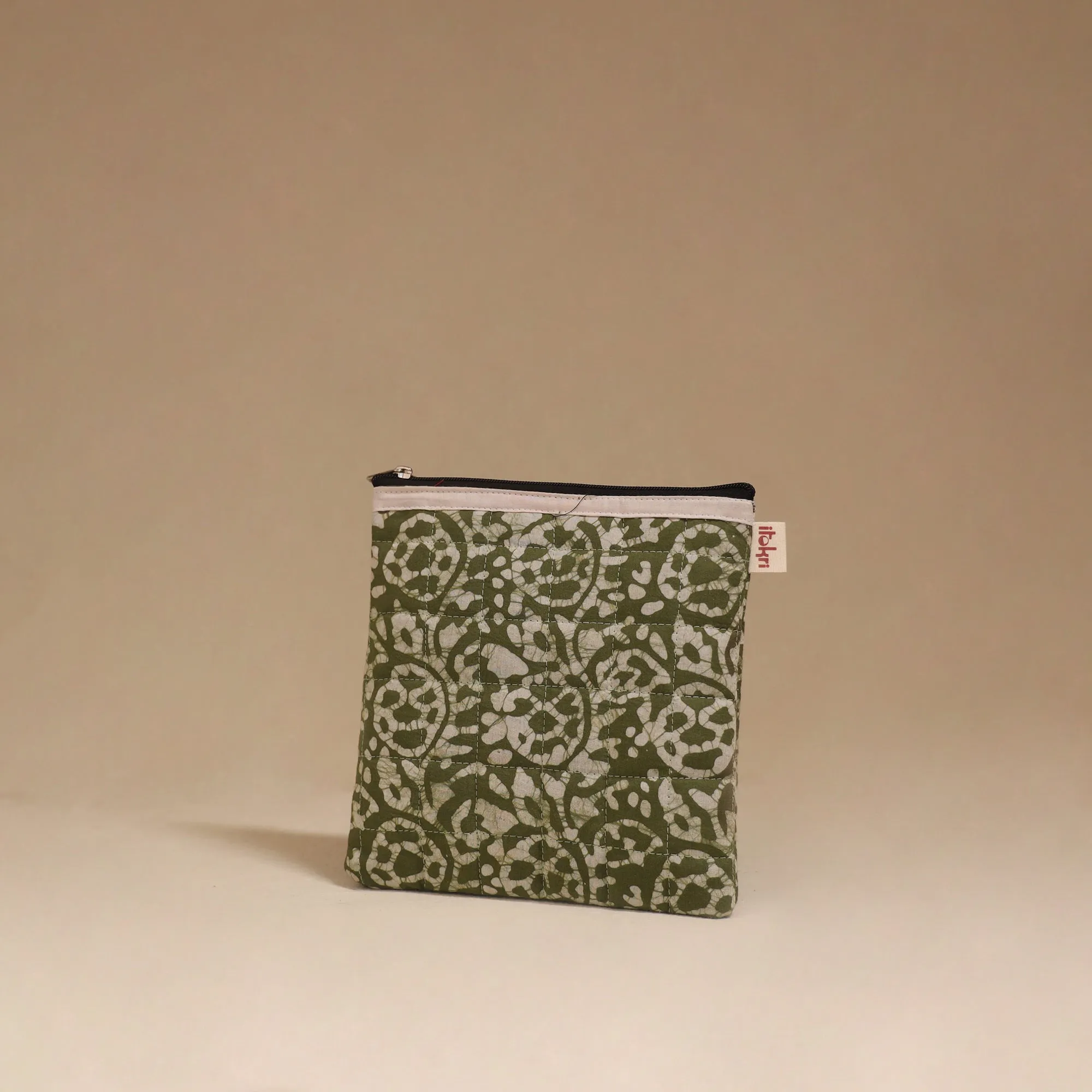 Handmade Quilted Utility Pouch 42 sold by Itokri product image thumbnail 2