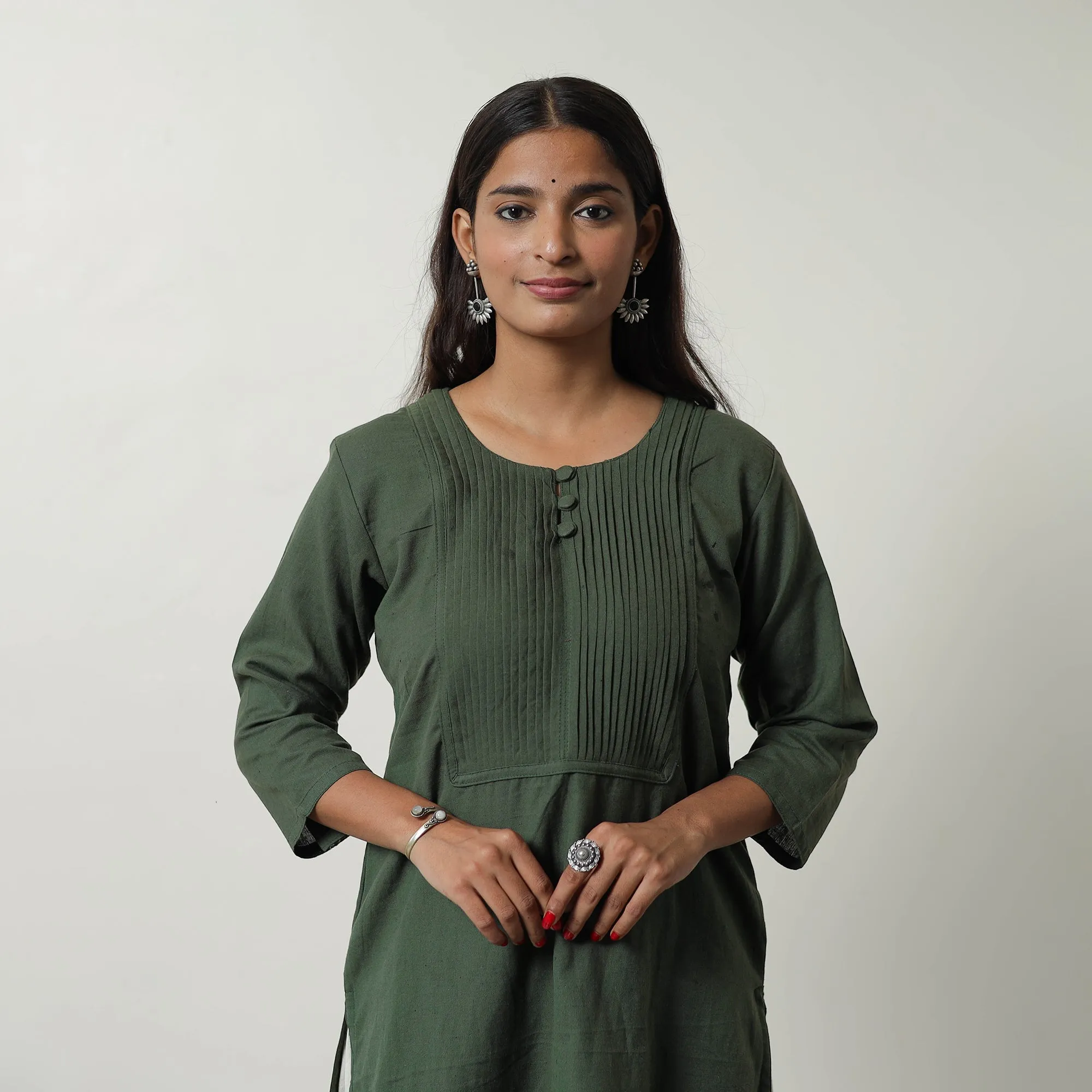 Zeenat Dark Green Flex Cotton Short Plain Kurta sold by Itokri product image thumbnail 5