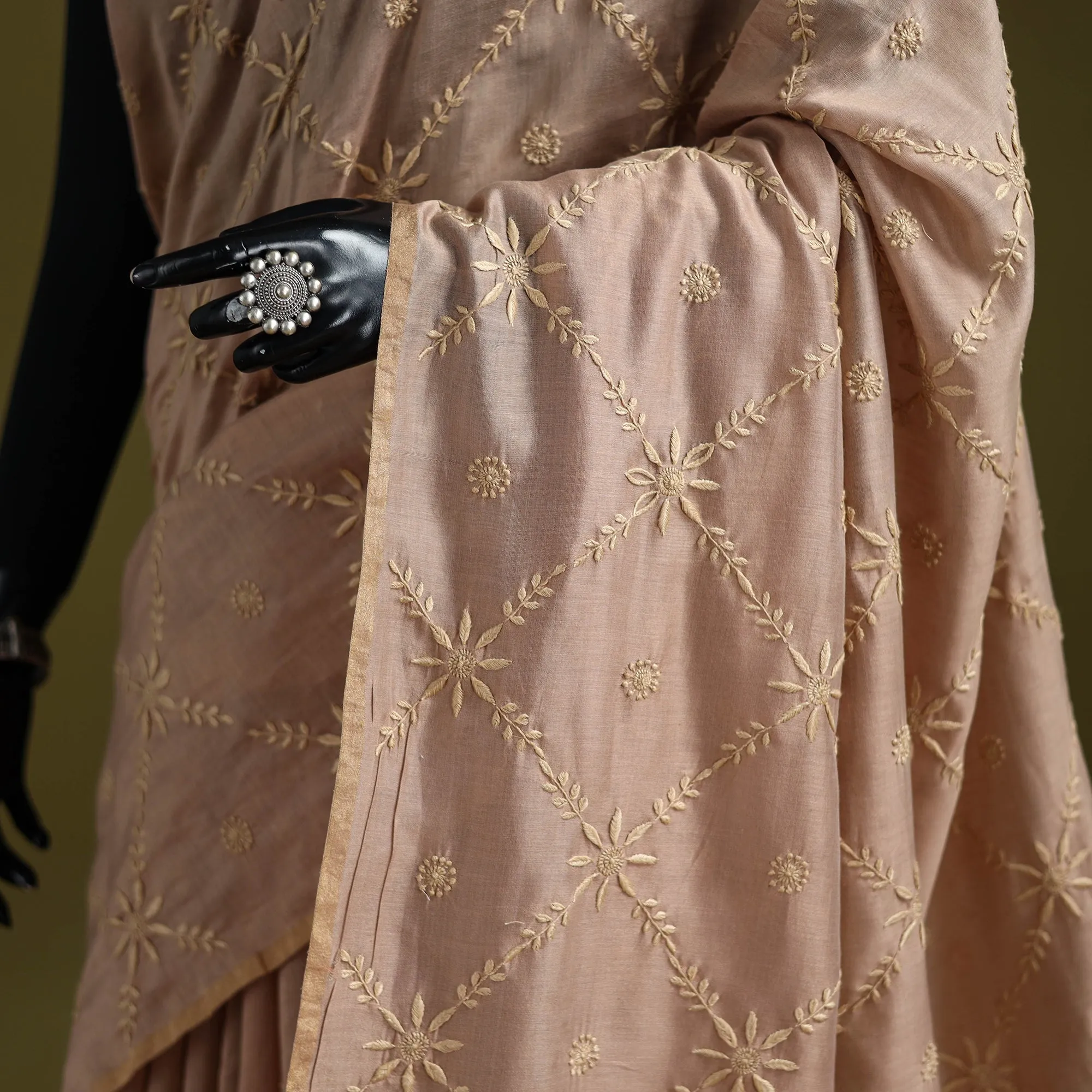 Beige - Hand Embroidered Chanderi Silk Lucknowi Chikan Saree 03 sold by Itokri product image thumbnail 3