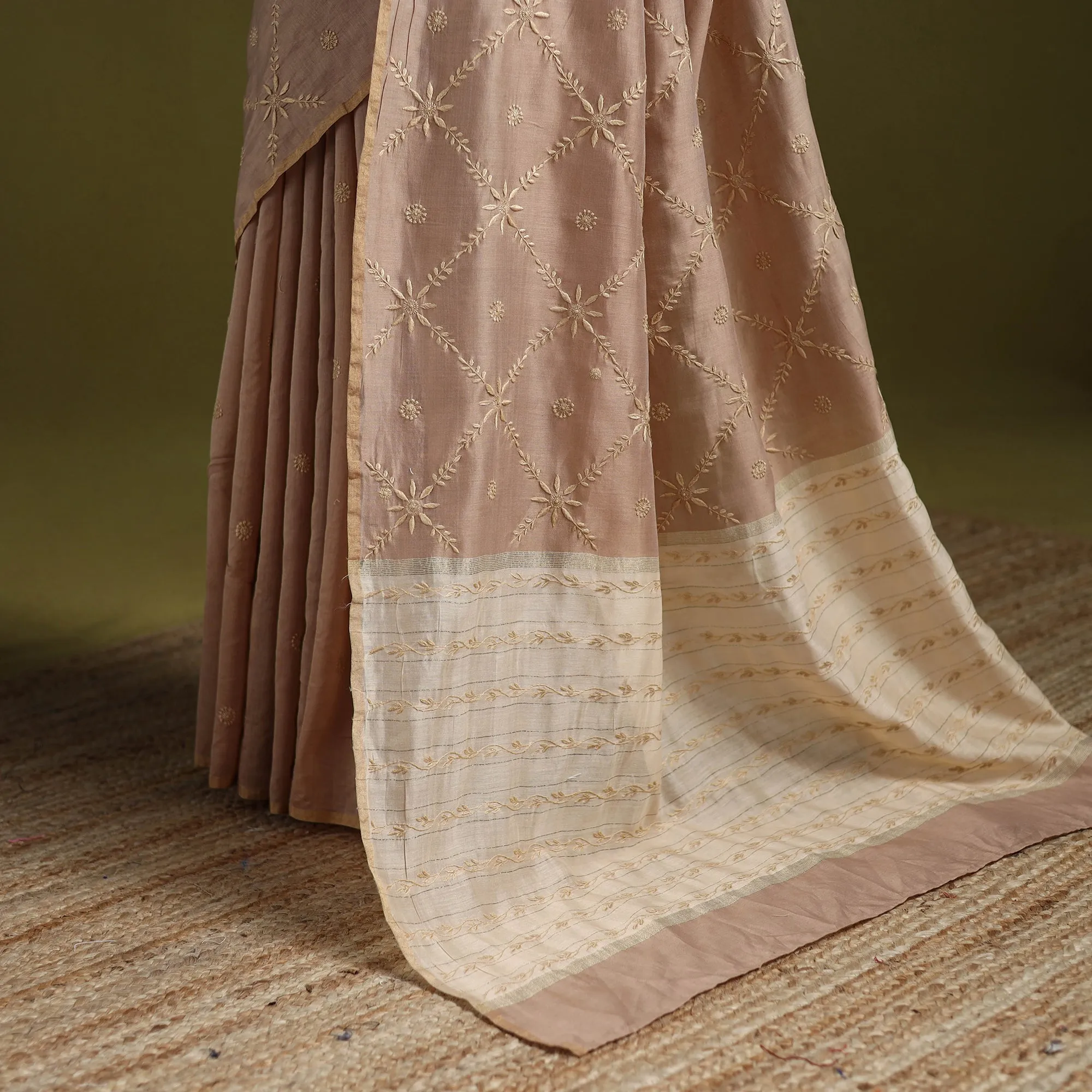 Beige - Hand Embroidered Chanderi Silk Lucknowi Chikan Saree 03 sold by Itokri product image thumbnail 4