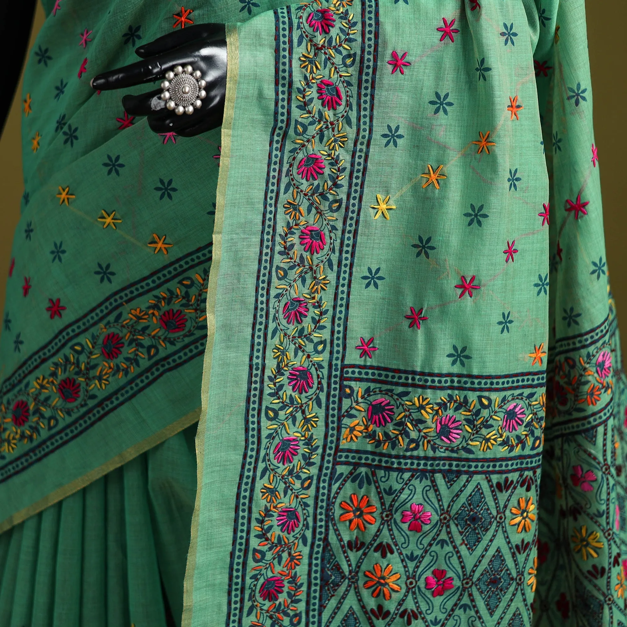 Green - Bengal Hand Embroidery Silk Cotton Chapa Work Kantha Saree 39 sold by Itokri product image thumbnail 3