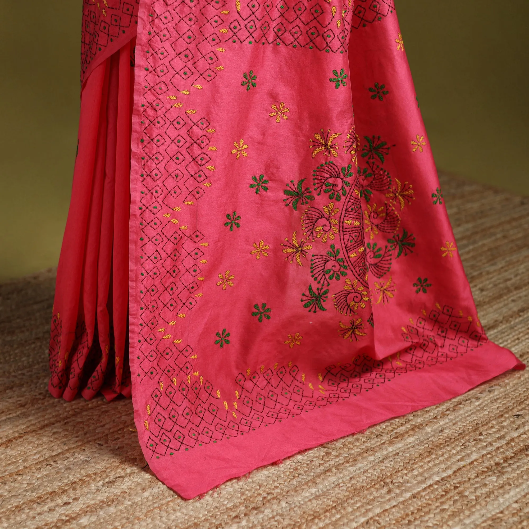 Pink - Bengal Hand Embroidered Silk Nakshi Kantha Saree 34 sold by Itokri product image thumbnail 4