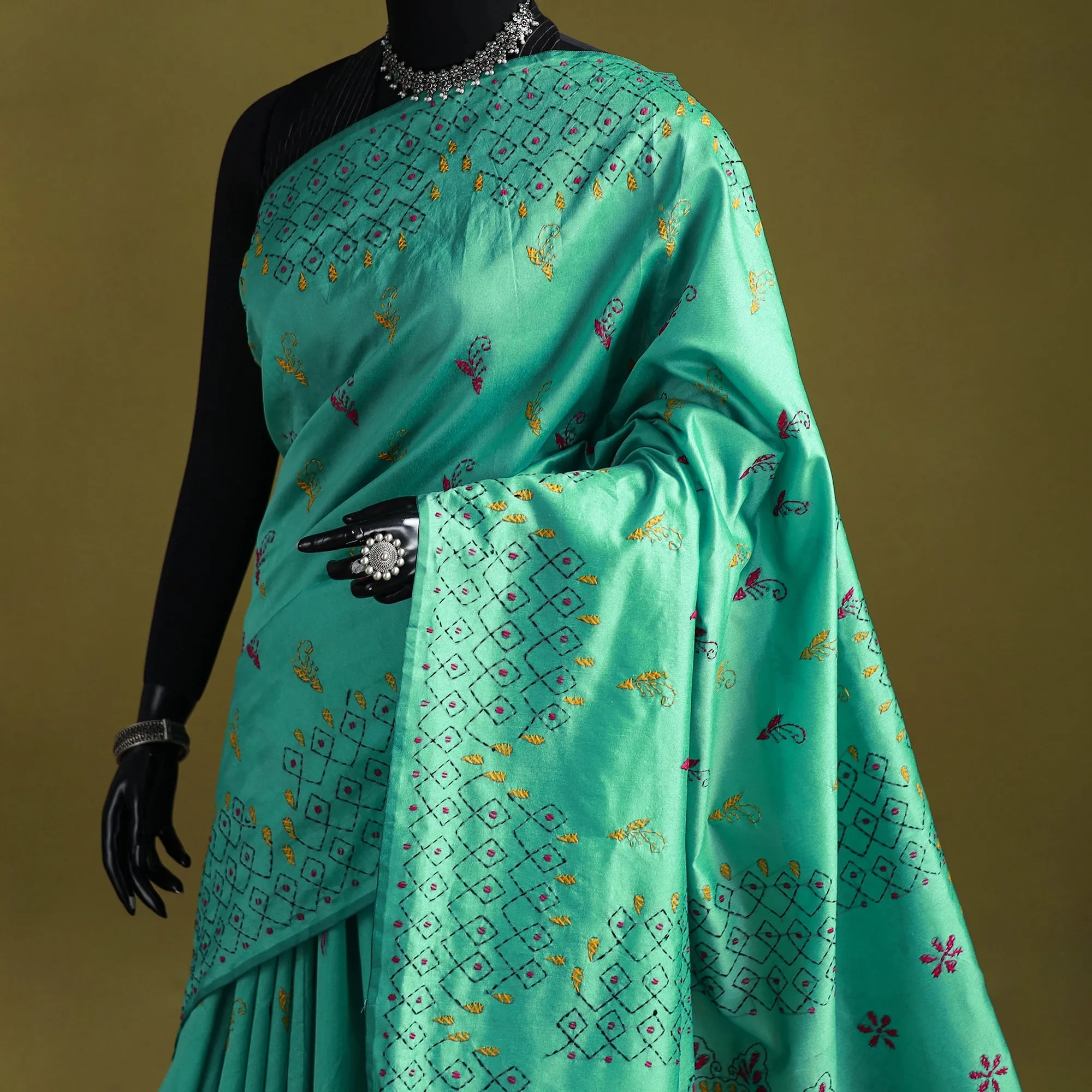 Green - Bengal Hand Embroidered Silk Nakshi Kantha Saree 31 sold by Itokri product image thumbnail 2