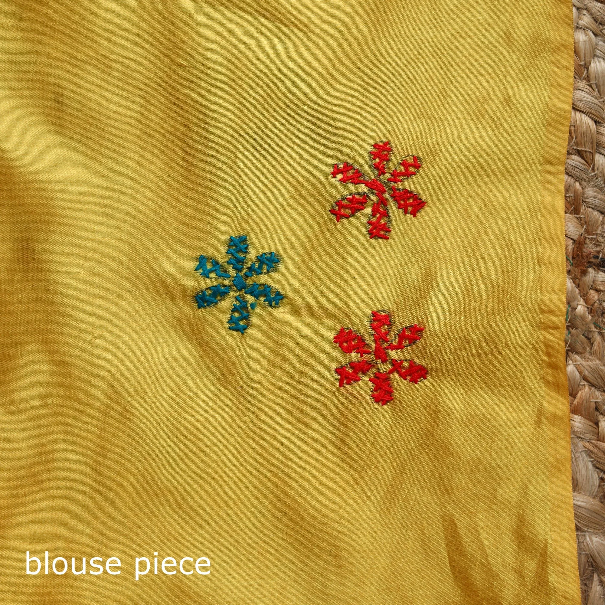 Bengal Hand Embroidered Silk Nakshi Kantha Saree 30 sold by Itokri product image thumbnail 5