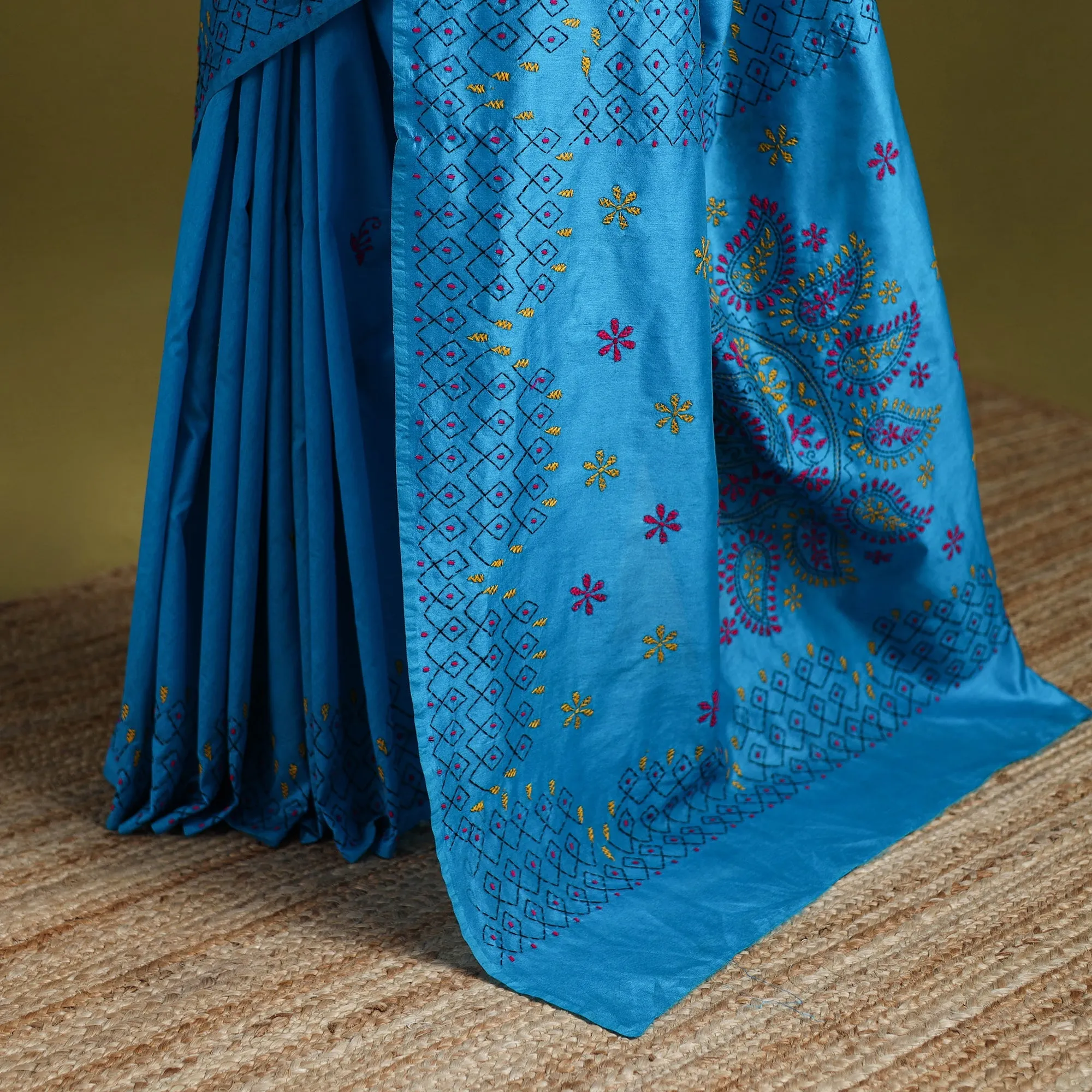 Blue - Bengal Hand Embroidered Silk Nakshi Kantha Saree 26 sold by Itokri product image thumbnail 4