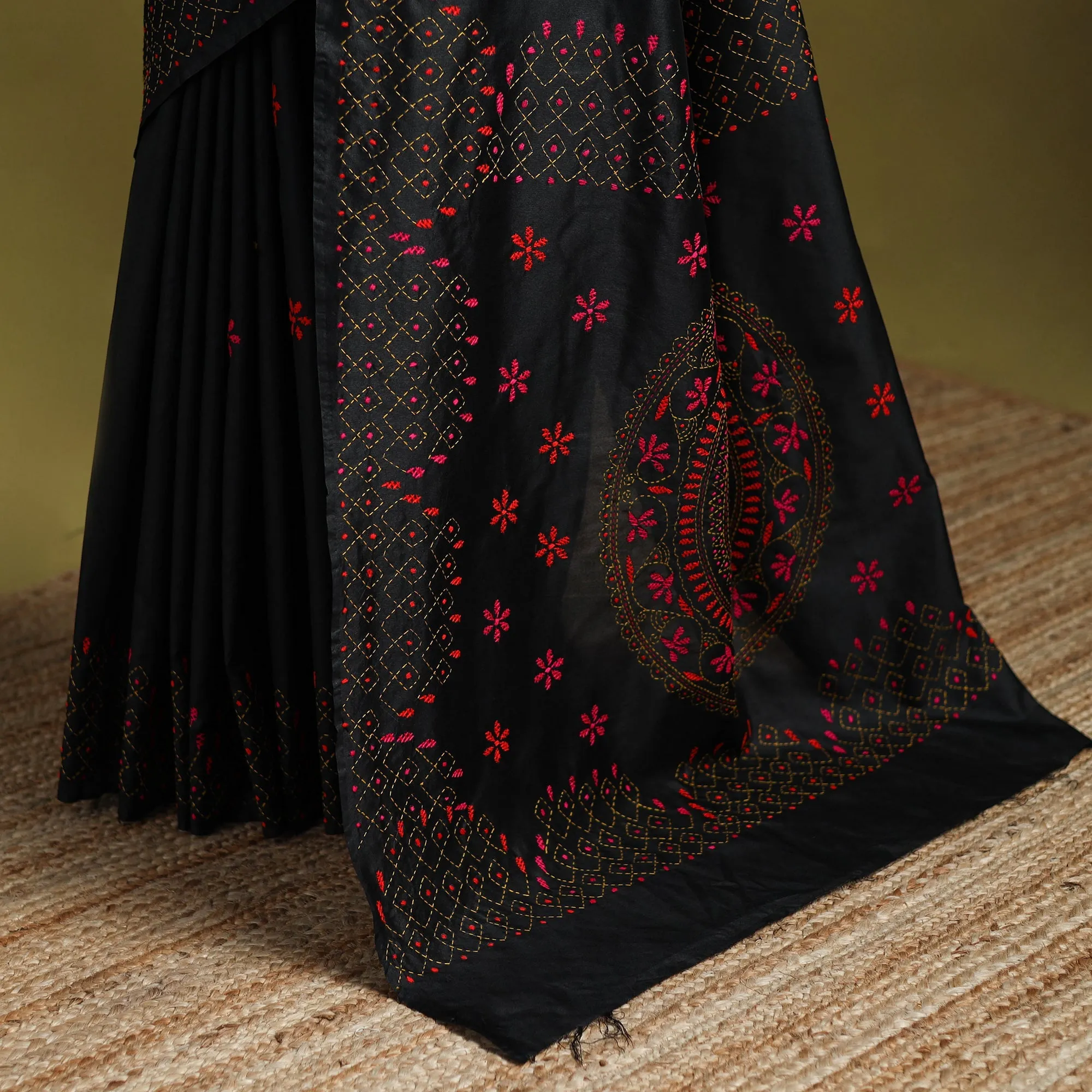 Black - Bengal Hand Embroidered Silk Nakshi Kantha Saree 22 sold by Itokri product image thumbnail 4