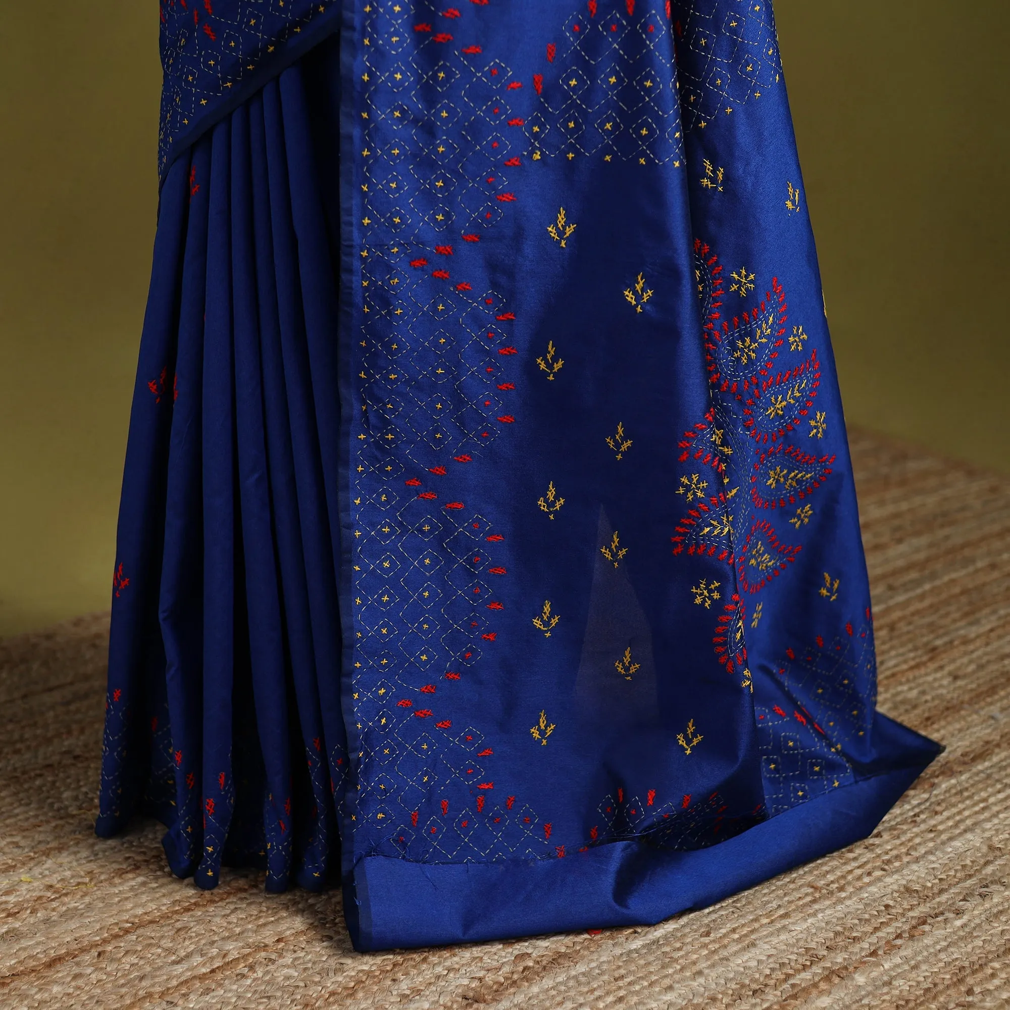 Blue - Bengal Hand Embroidered Silk Nakshi Kantha Saree 14 sold by Itokri product image thumbnail 4
