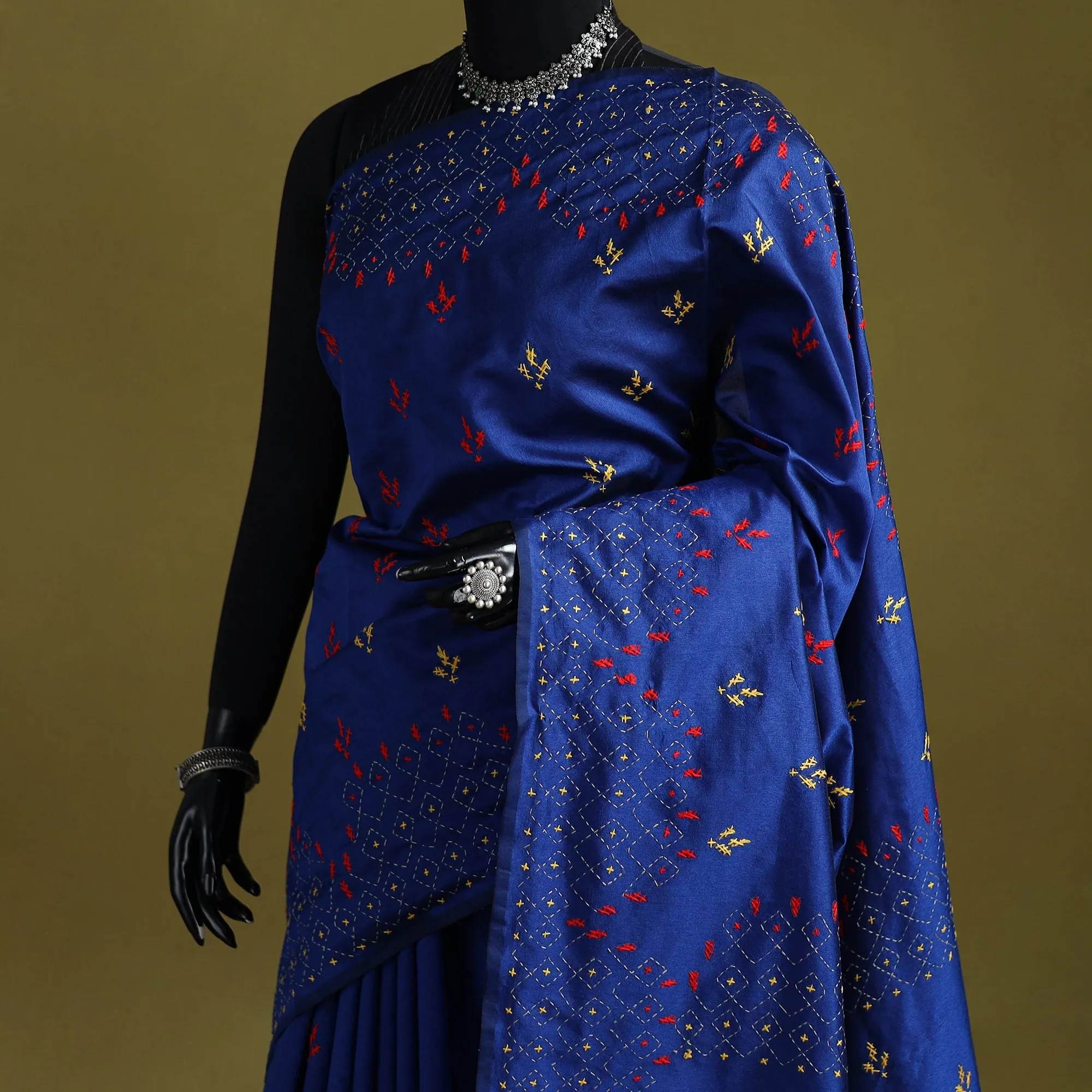 Blue - Bengal Hand Embroidered Silk Nakshi Kantha Saree 14 sold by Itokri product image thumbnail 2