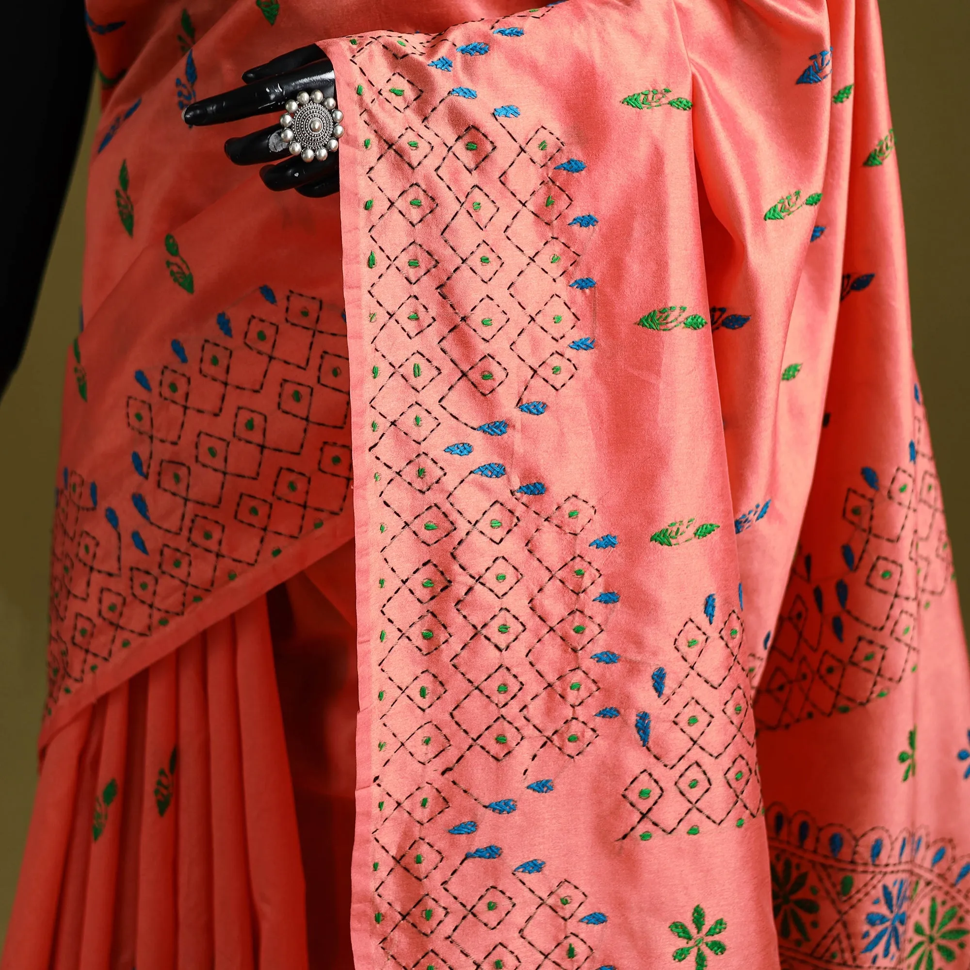 Peach - Bengal Hand Embroidered Silk Nakshi Kantha Saree 09 sold by Itokri product image thumbnail 3