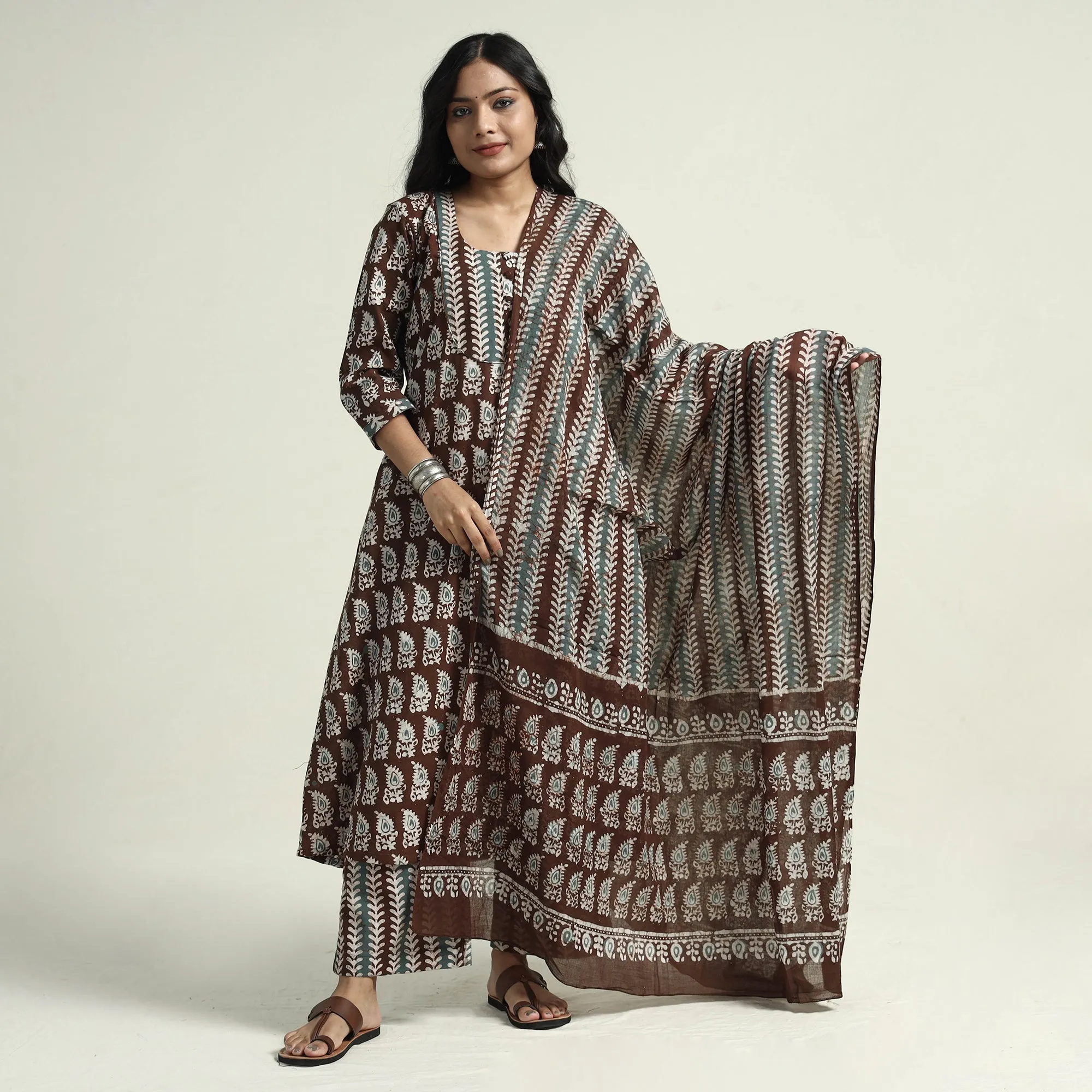 Brown - Cotton Hand Batik Print Kurta Set 06 sold by Itokri product image thumbnail 3