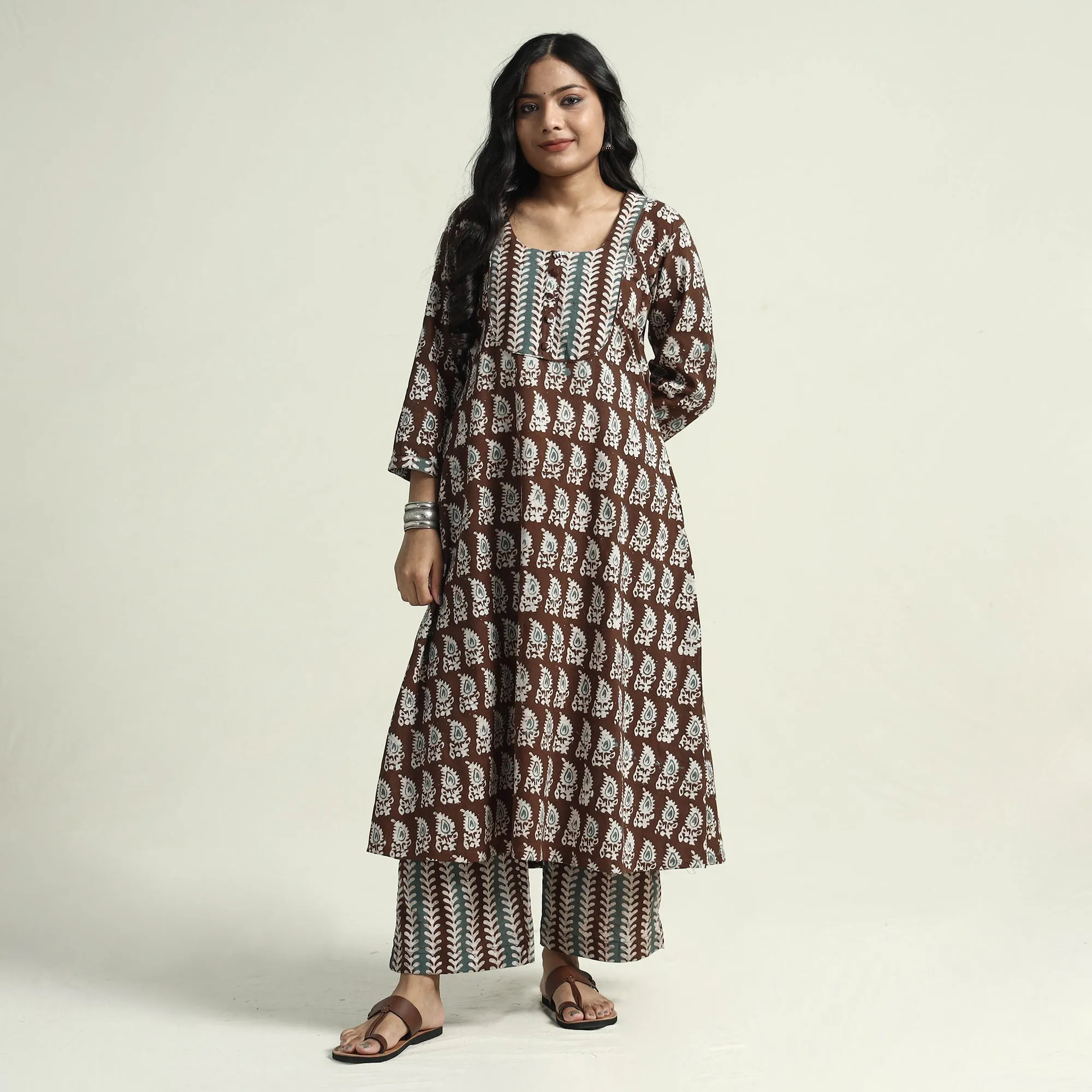 Brown - Cotton Hand Batik Print Kurta Set 06 sold by Itokri product image thumbnail 4